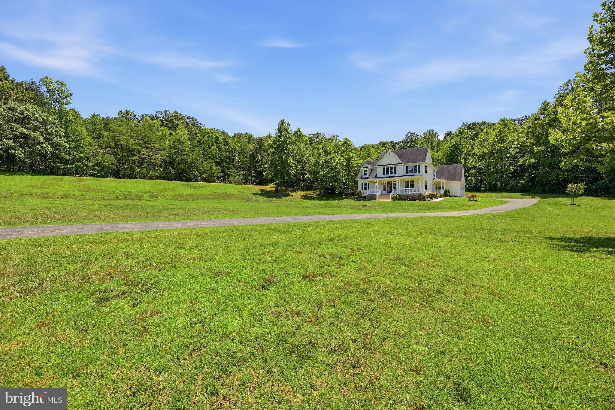 THUNDER HILL - Residential
