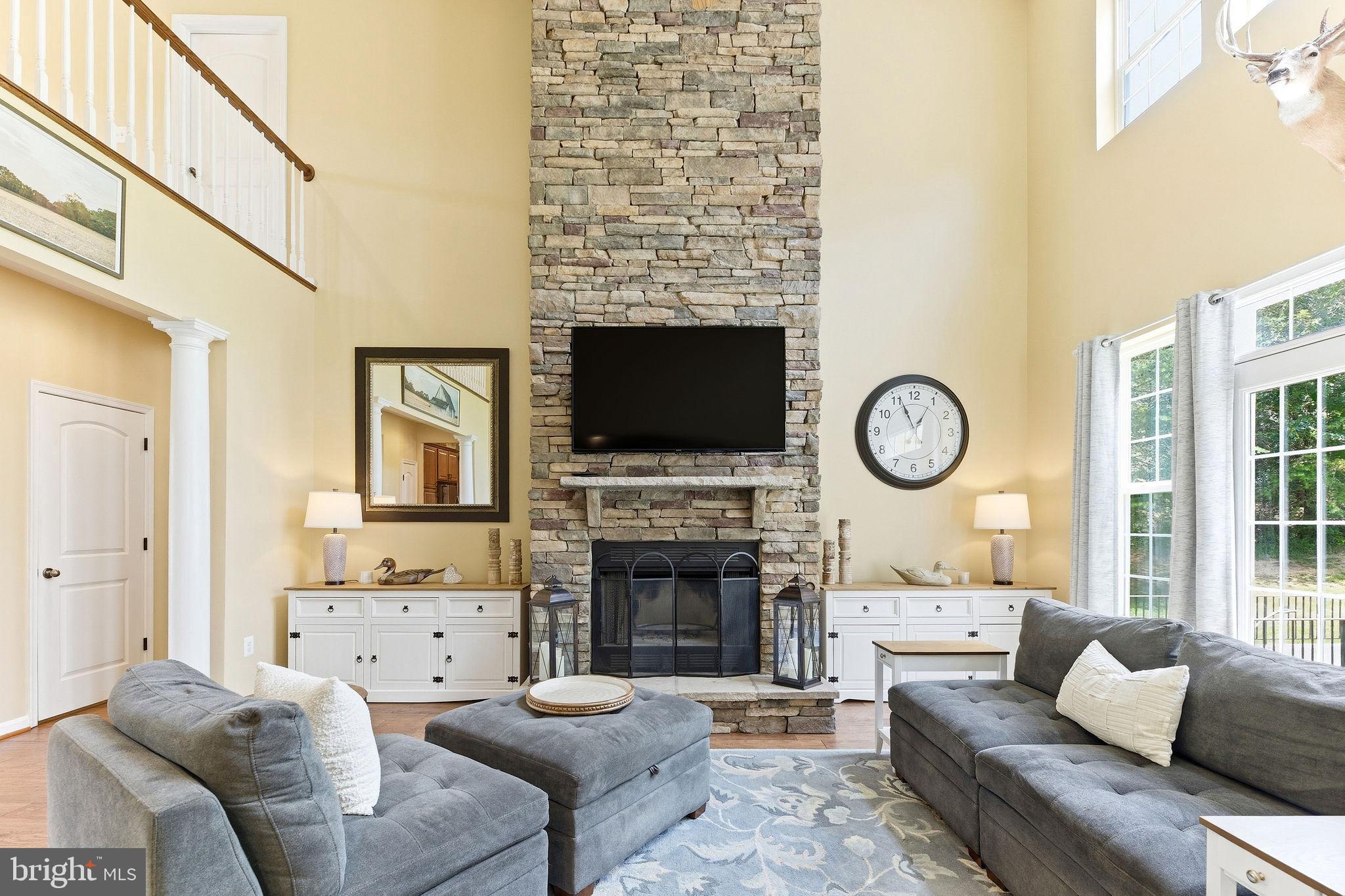 THUNDER HILL - Residential