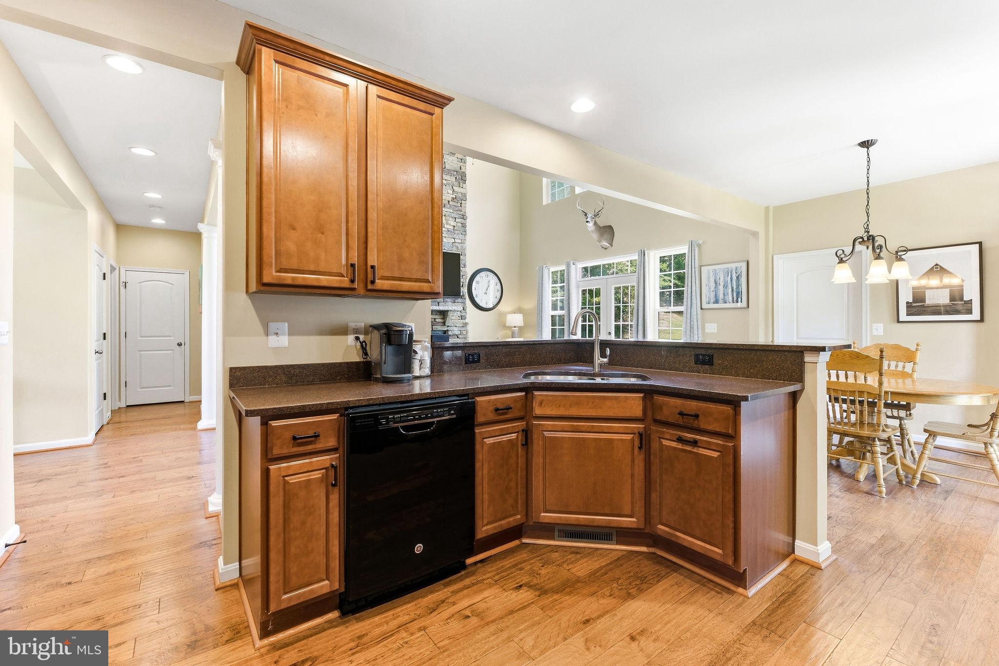 THUNDER HILL - Residential