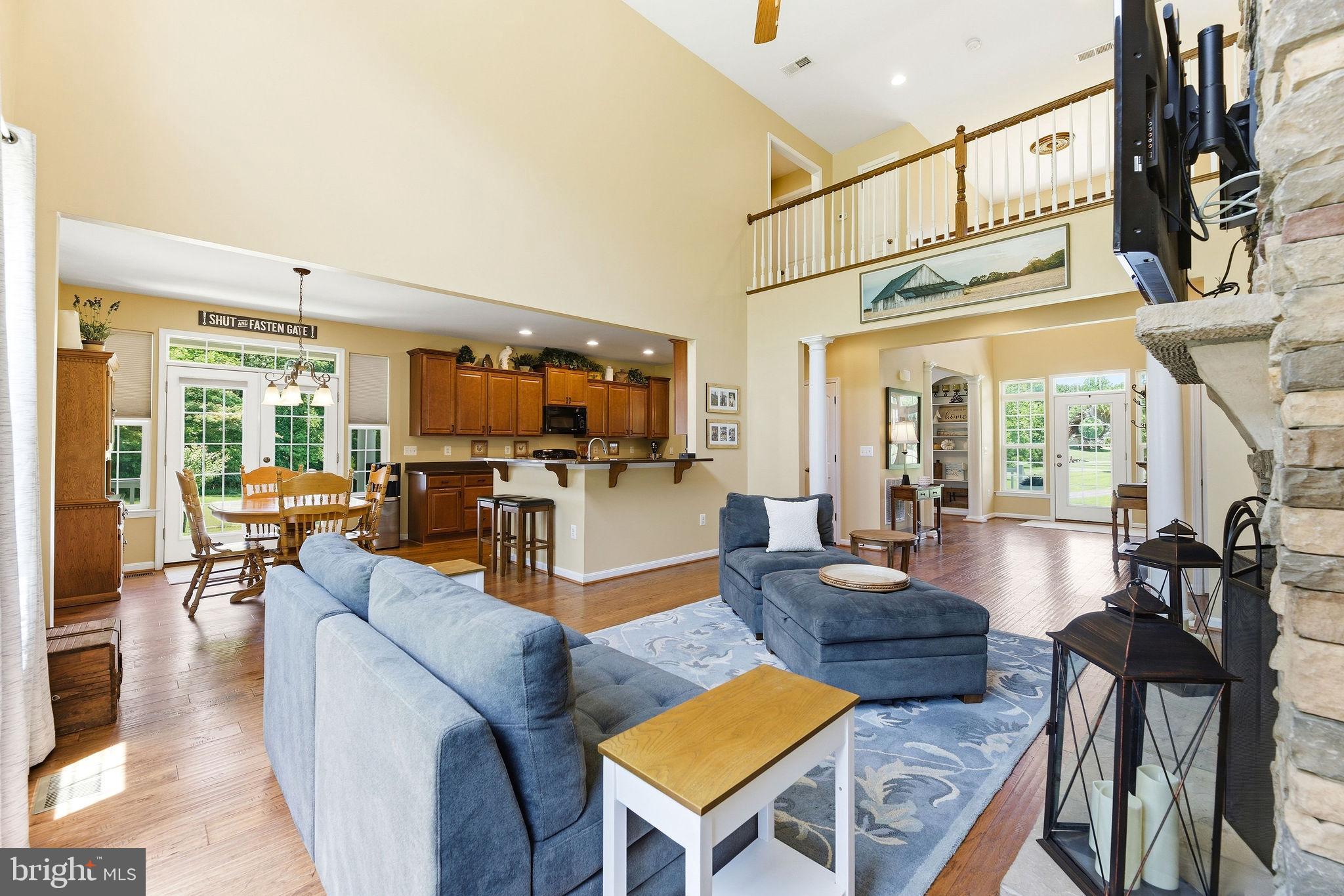 THUNDER HILL - Residential