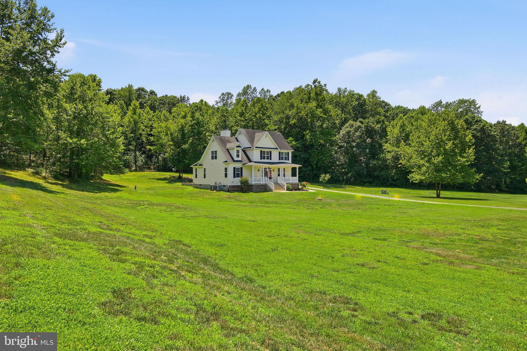THUNDER HILL - Residential