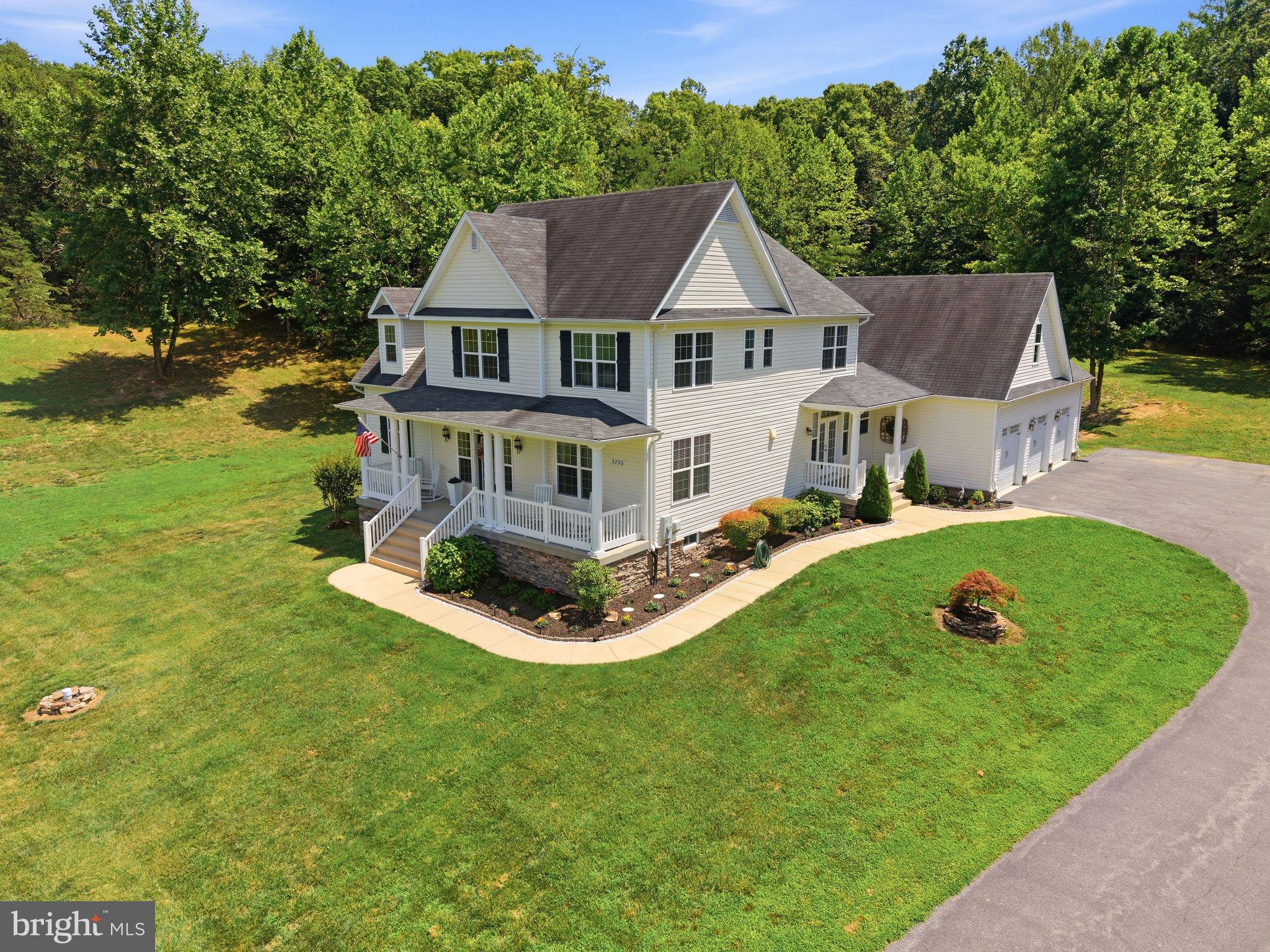 THUNDER HILL - Residential