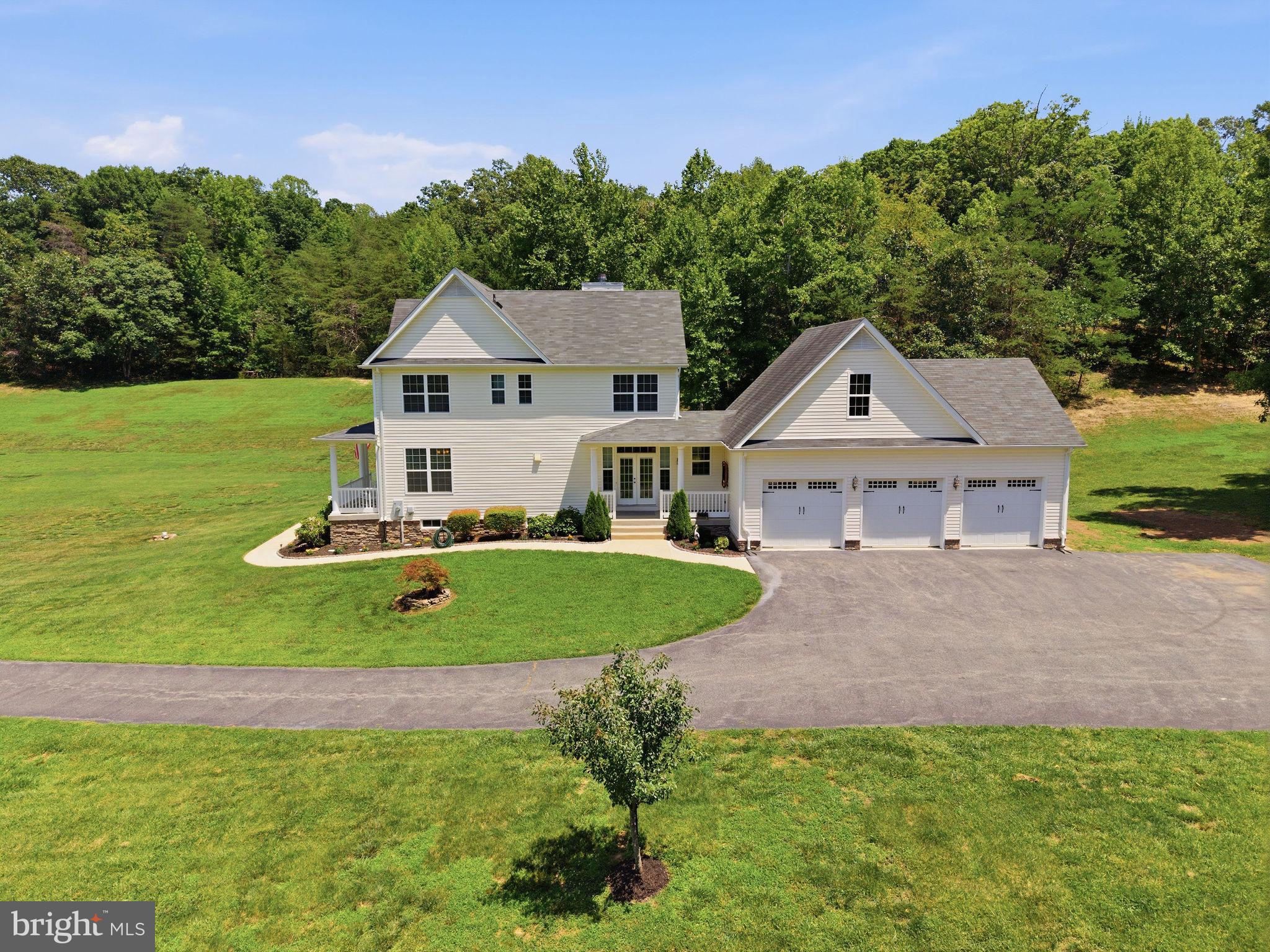 THUNDER HILL - Residential