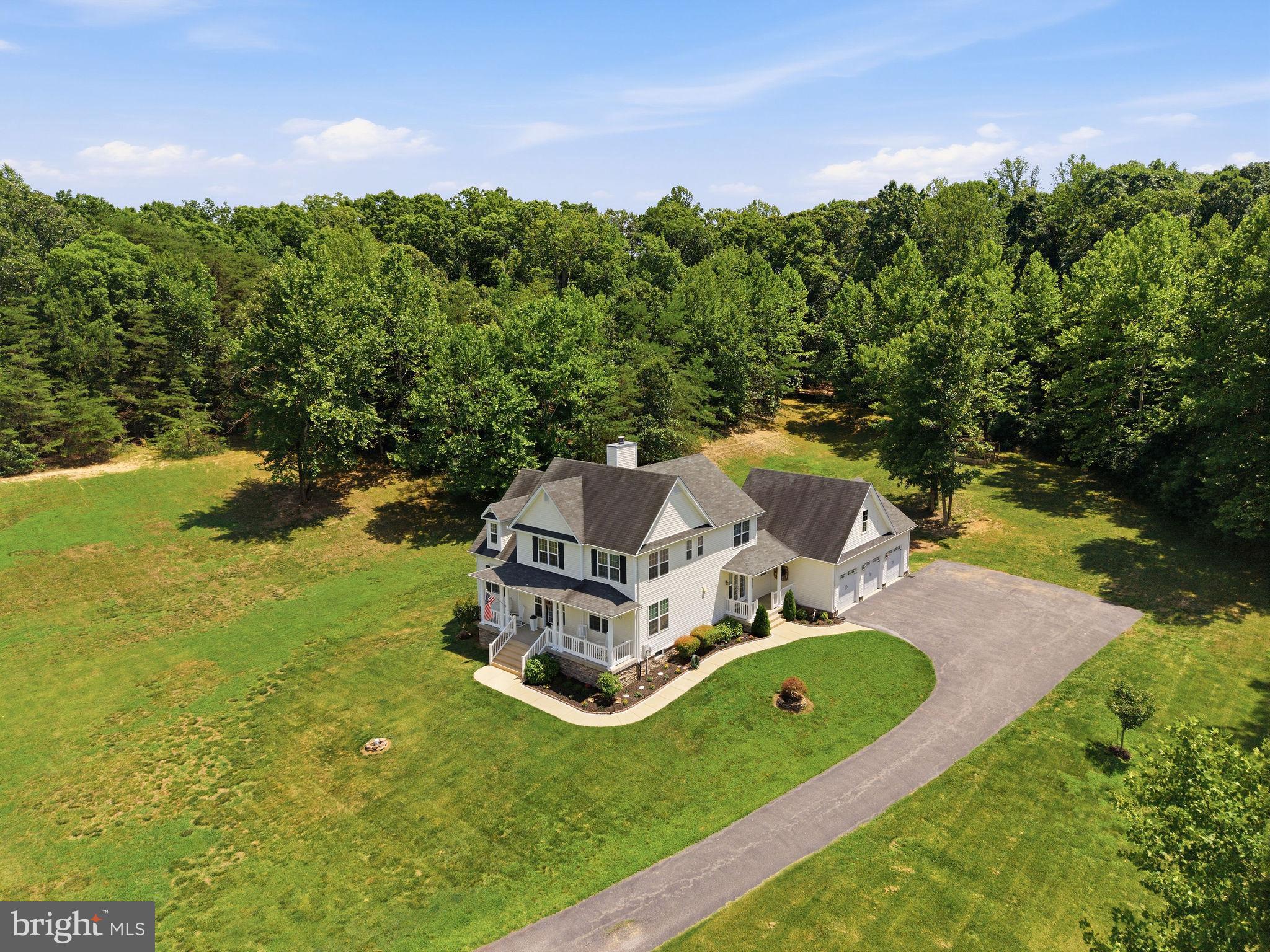 THUNDER HILL - Residential