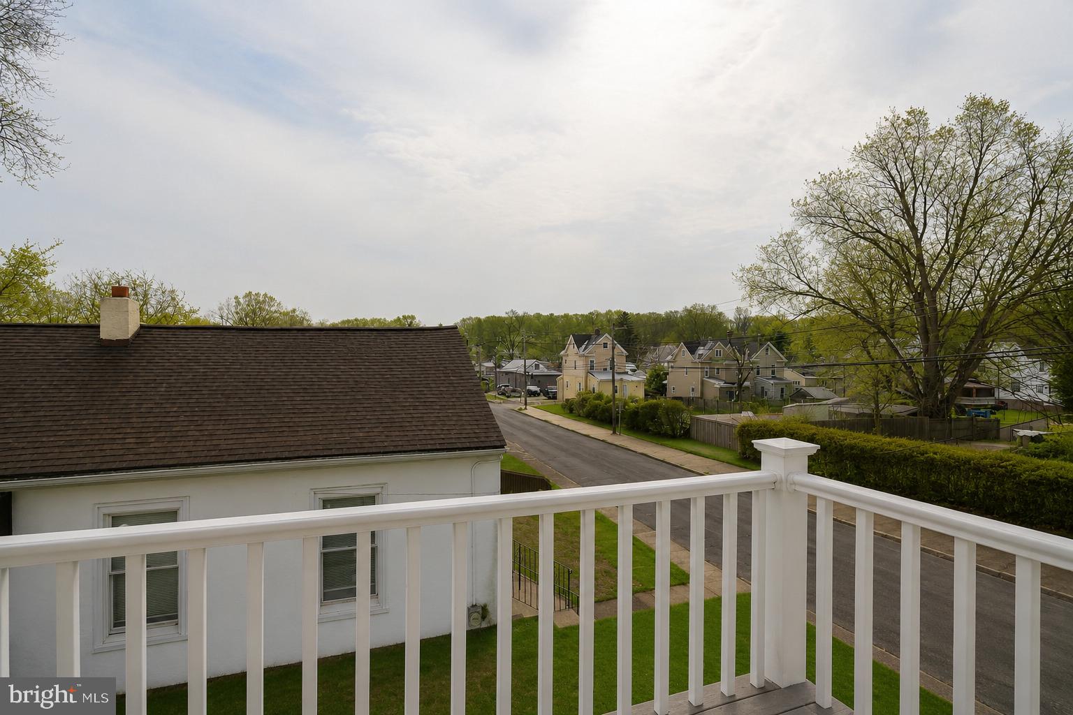 WILLOW GROVE - Residential