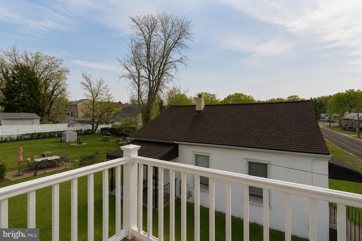 WILLOW GROVE - Residential