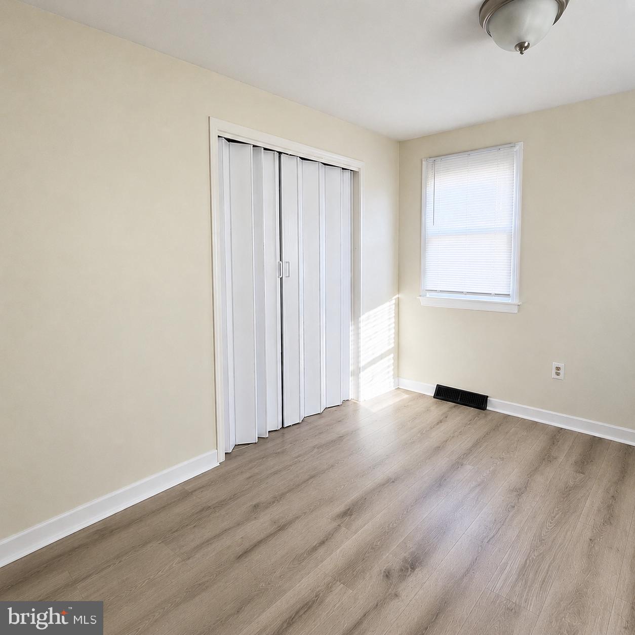 WILLOW GROVE - Residential