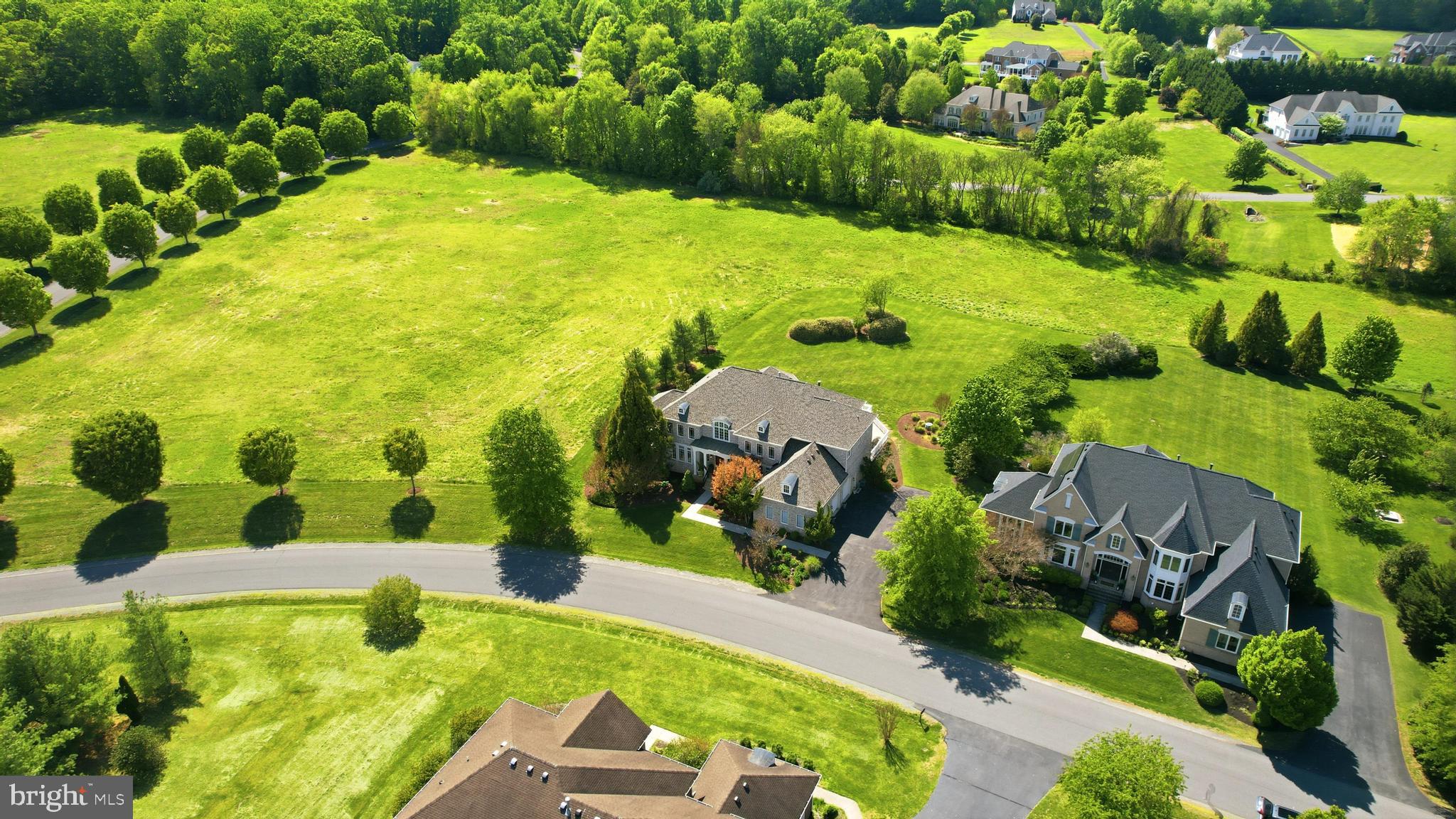 RED CEDAR WEST - Residential