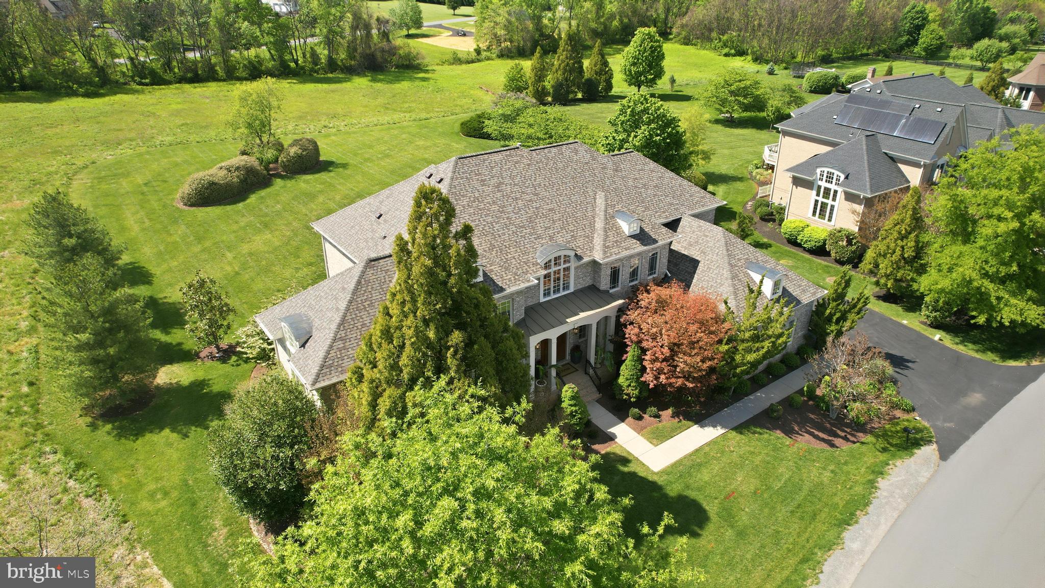 RED CEDAR WEST - Residential