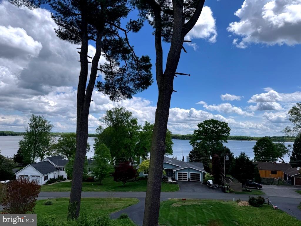 BONNEY SHORES - Residential
