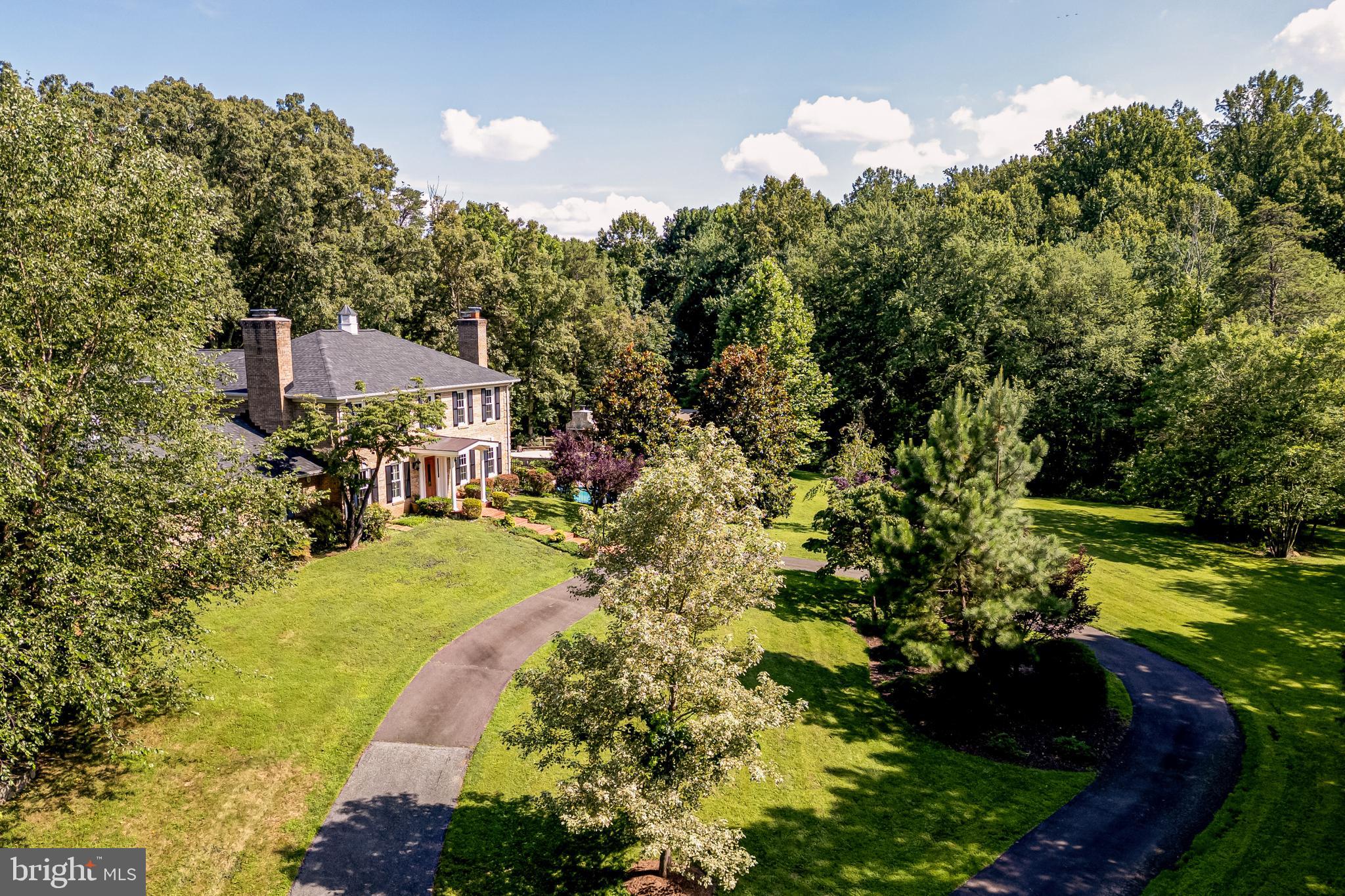 STONEY CREEK WOODS - Residential