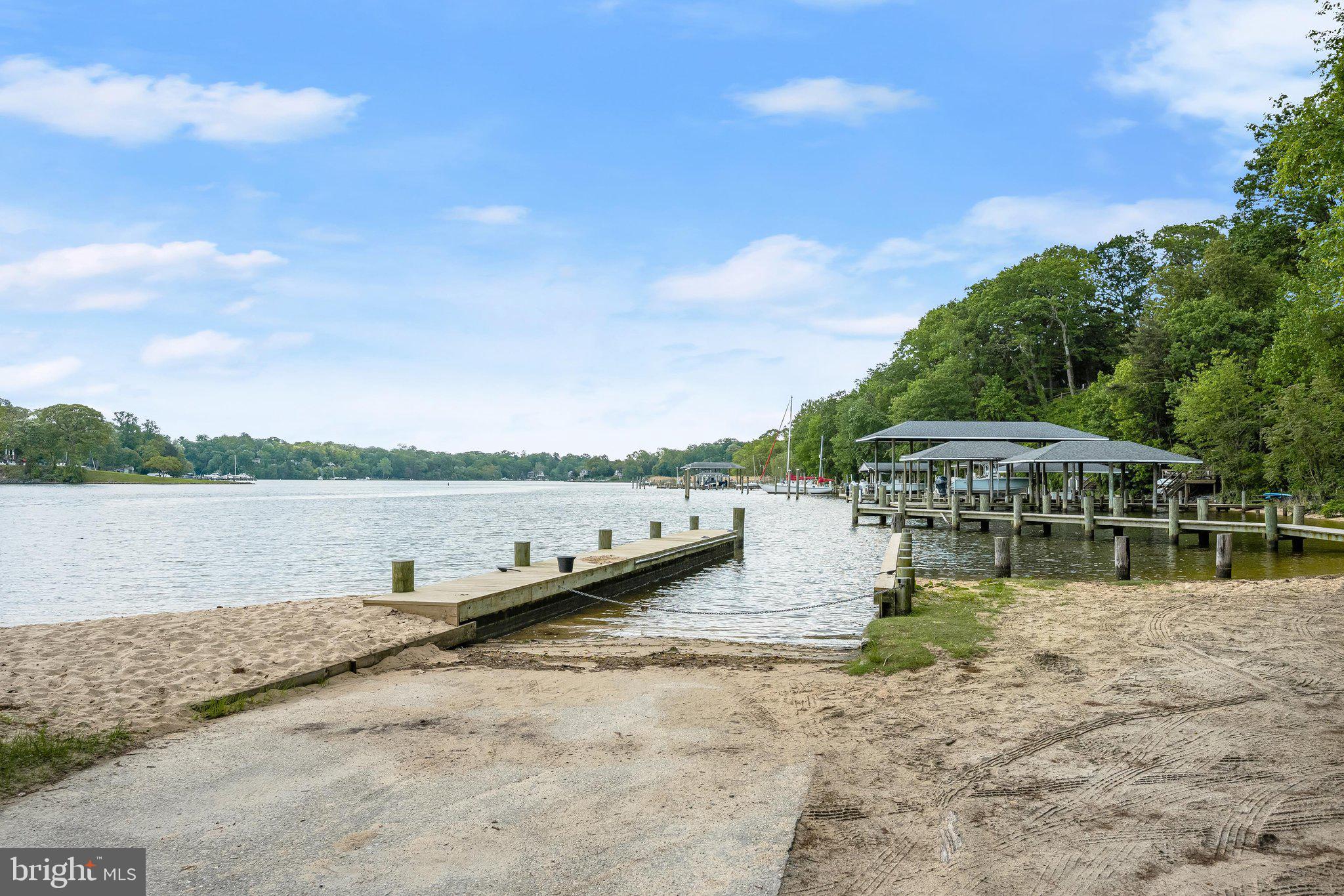 ARDEN ON THE SEVERN - Residential
