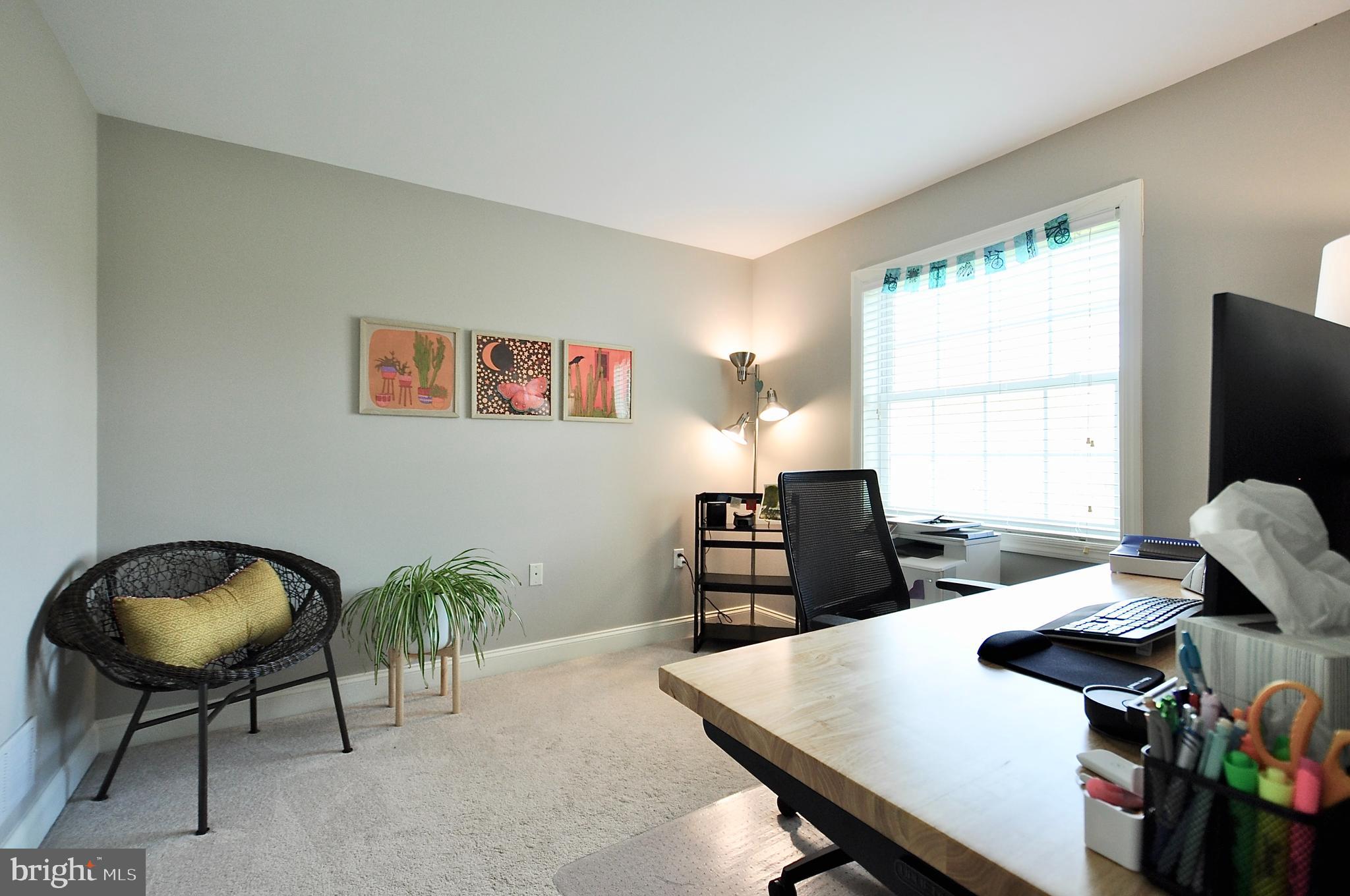 ASHFORD MANOR - Residential