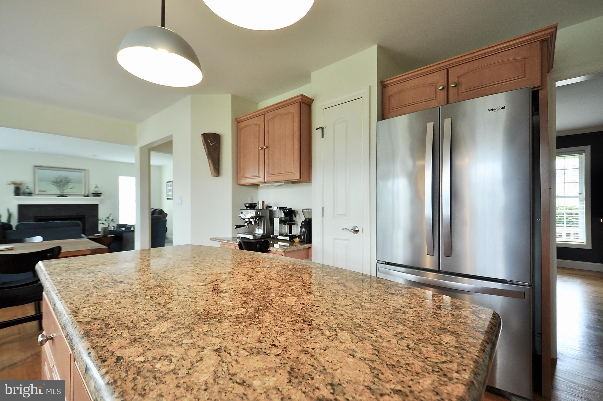 ASHFORD MANOR - Residential