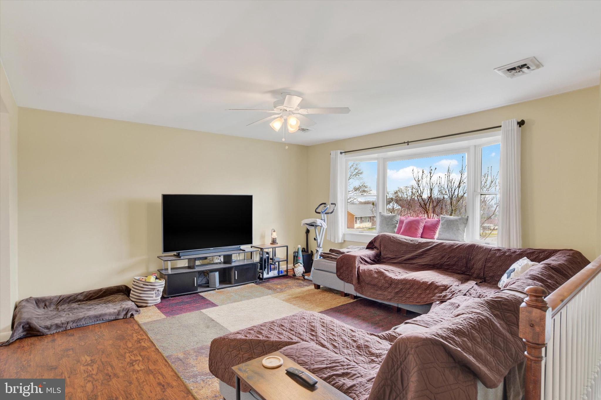 ELIZABETHTOWN BOROUGH - Residential