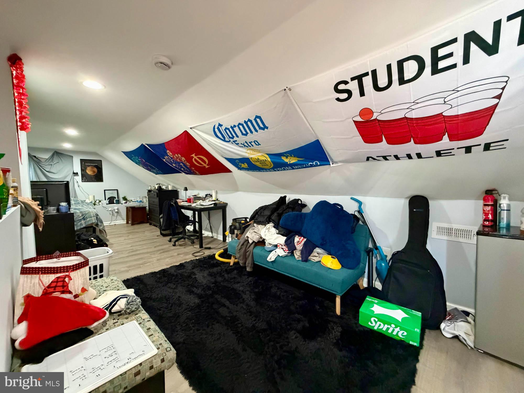 TOWSON - Commercial Sale