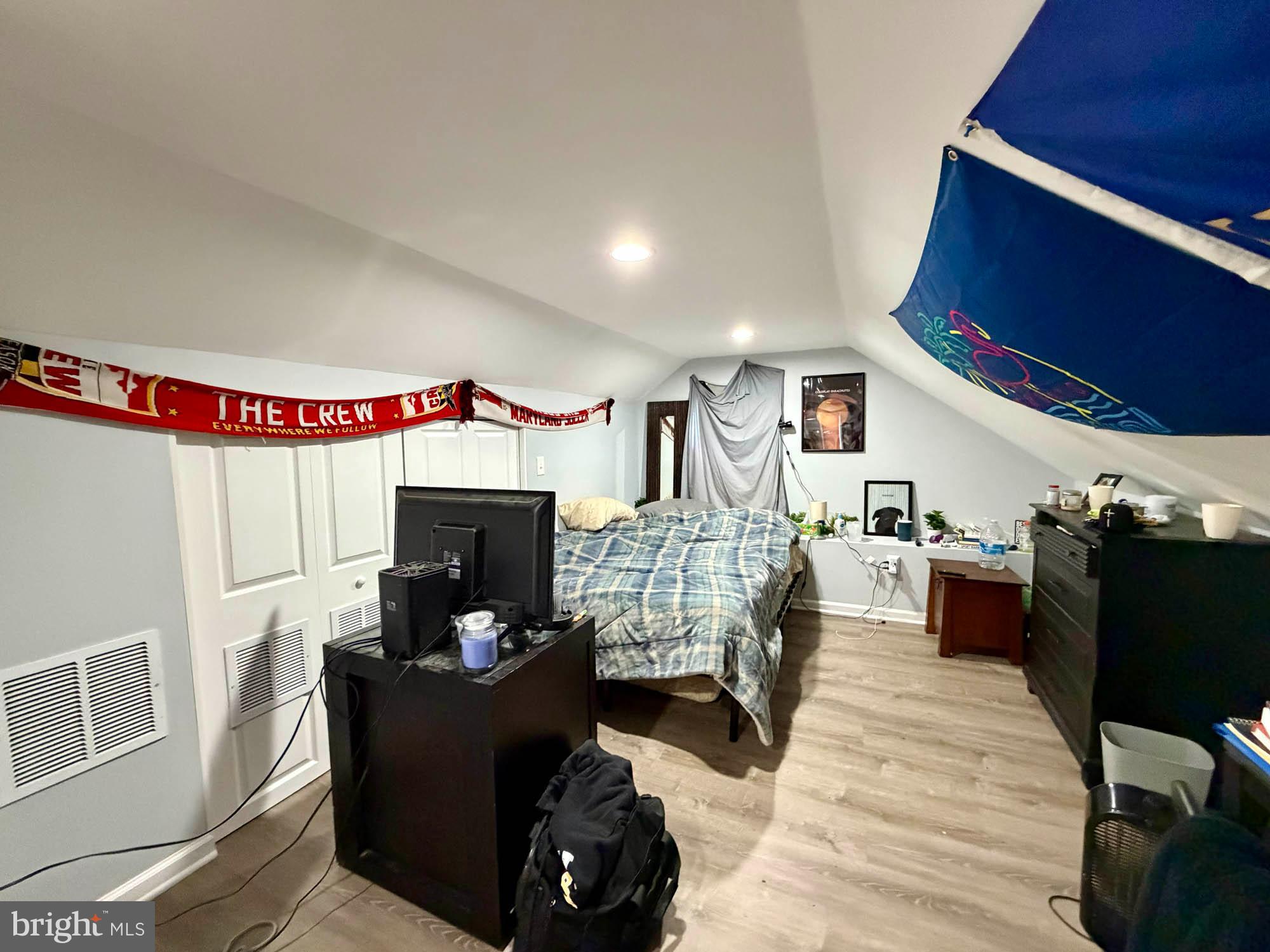 TOWSON - Commercial Sale
