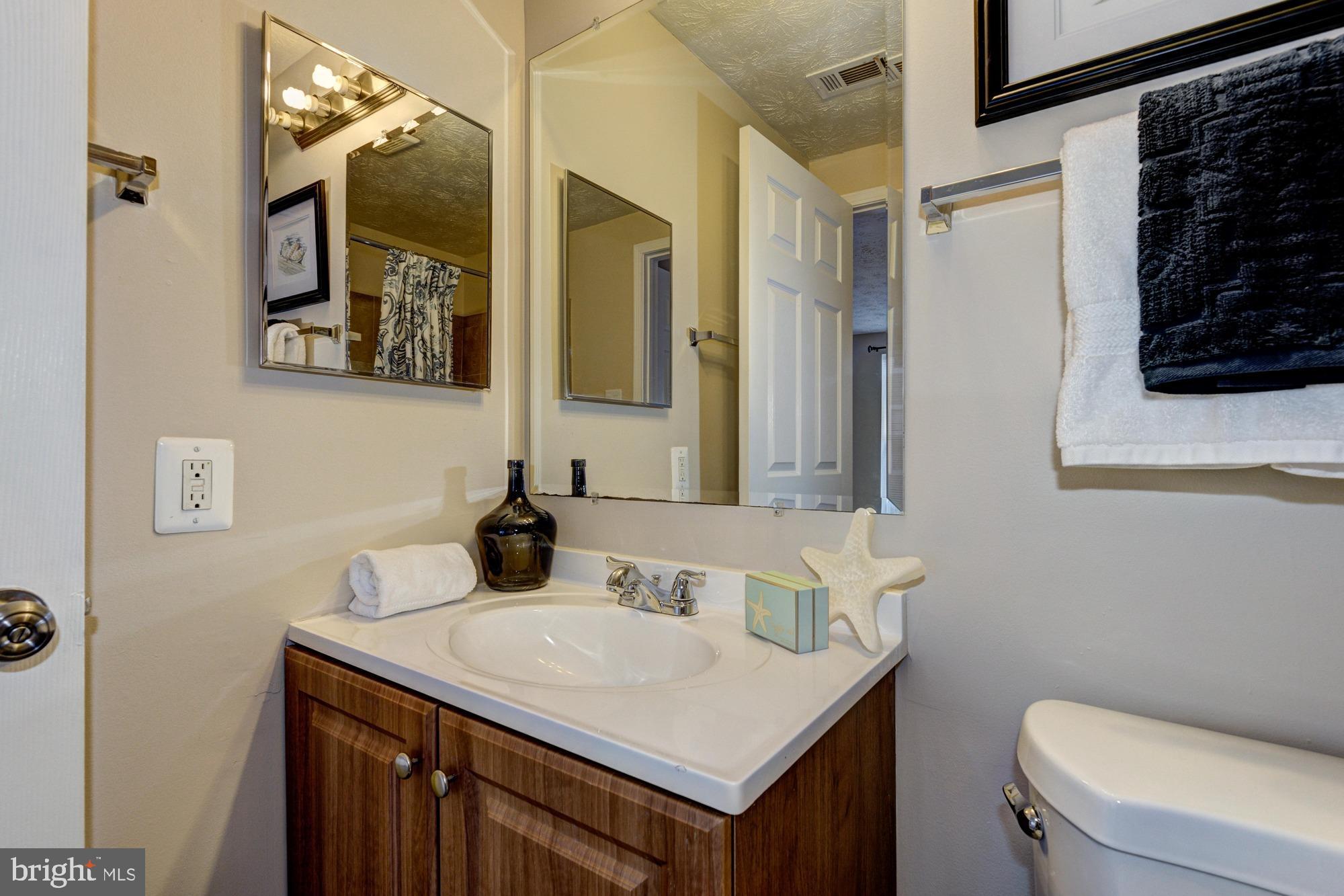 CLARY'S FOREST - Residential Lease