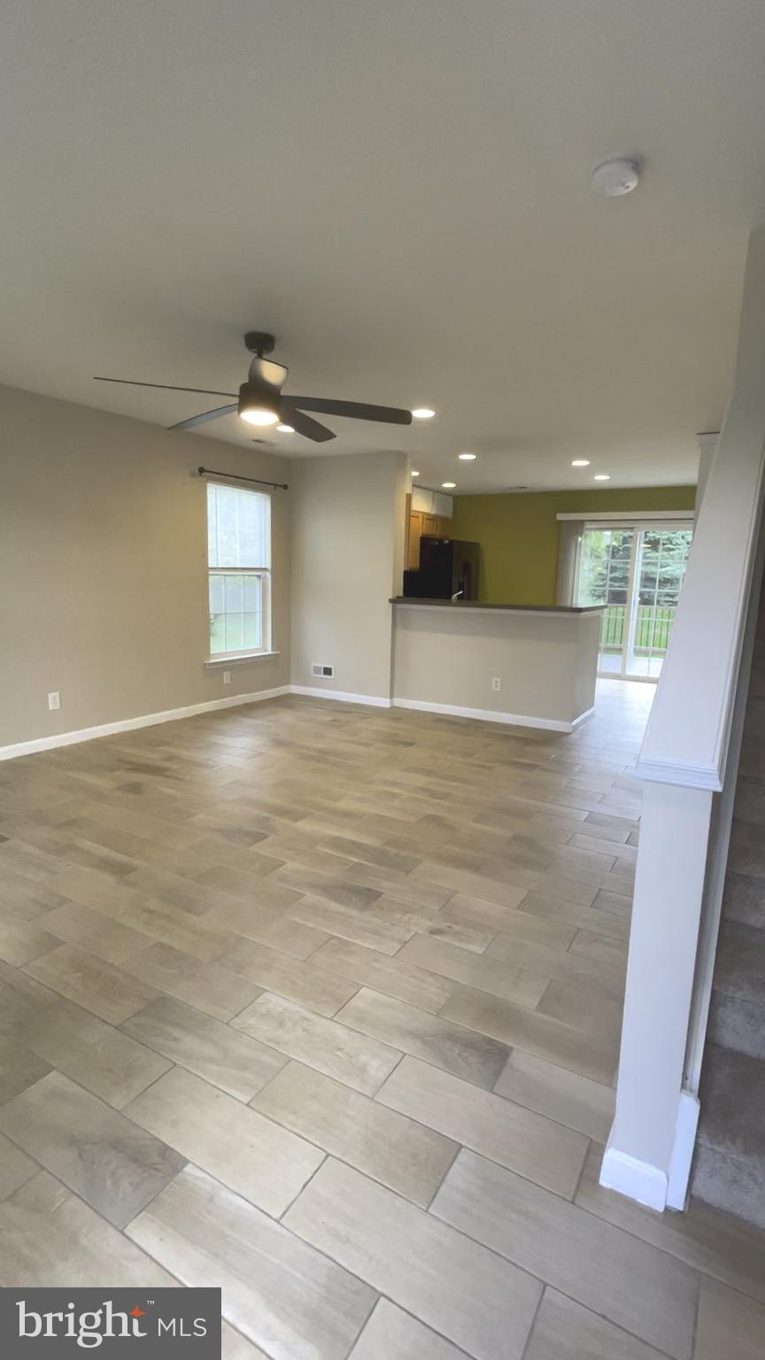 COLDWATER CONDO - Residential