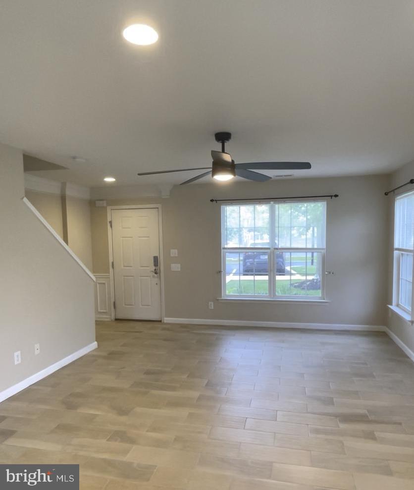 COLDWATER CONDO - Residential