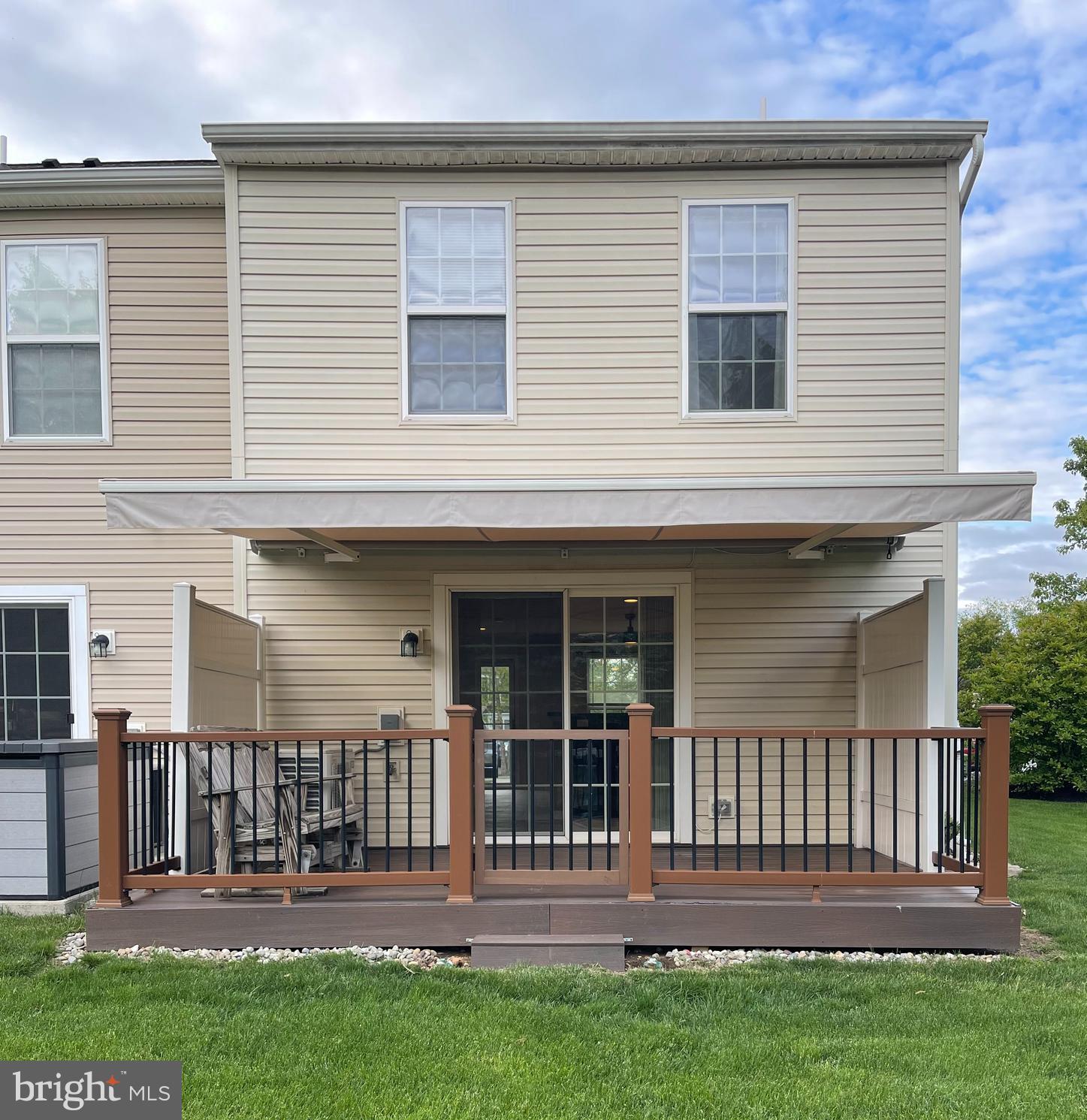 COLDWATER CONDO - Residential