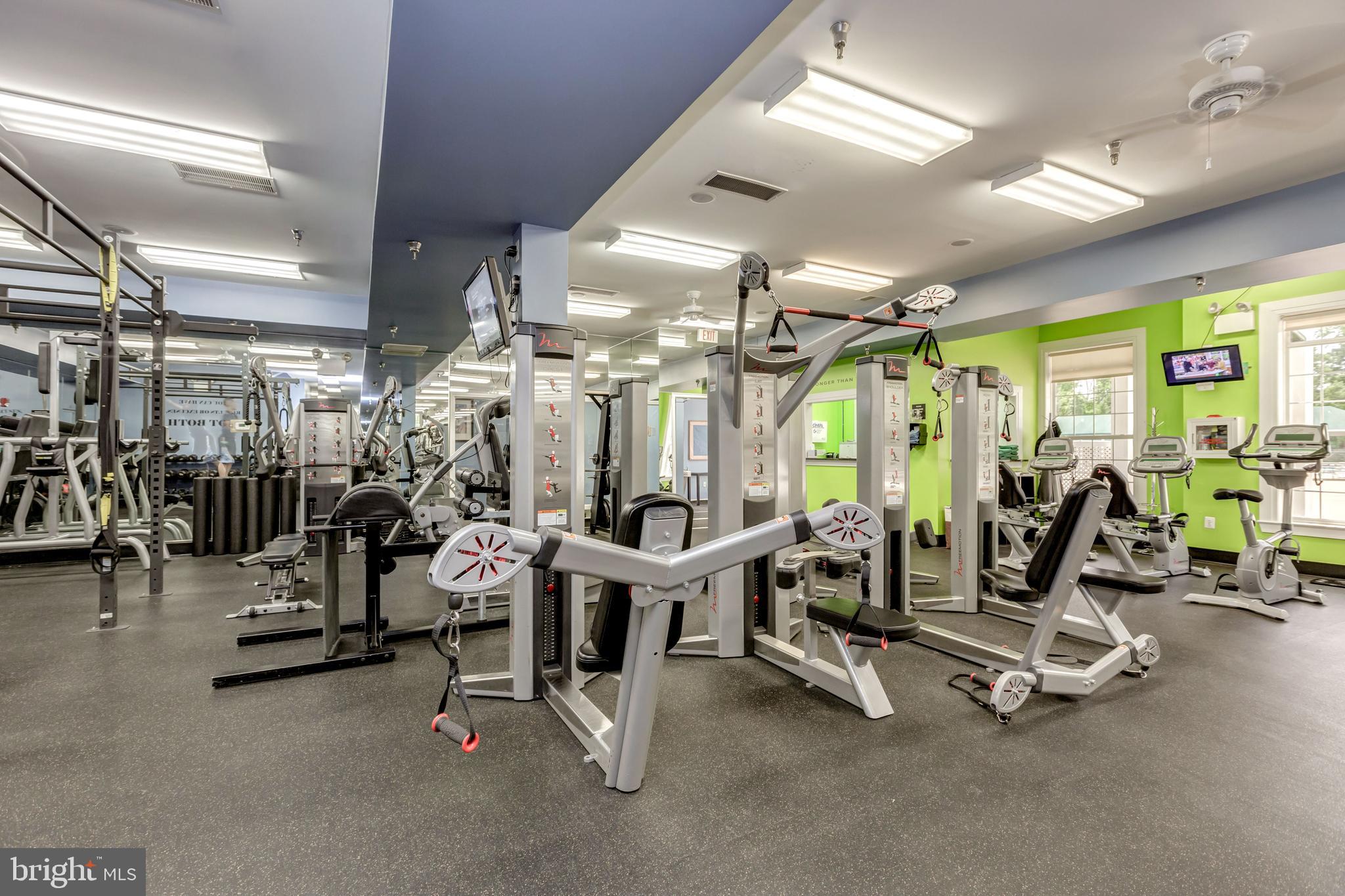 BELMONT COUNTRY CLUB - Residential