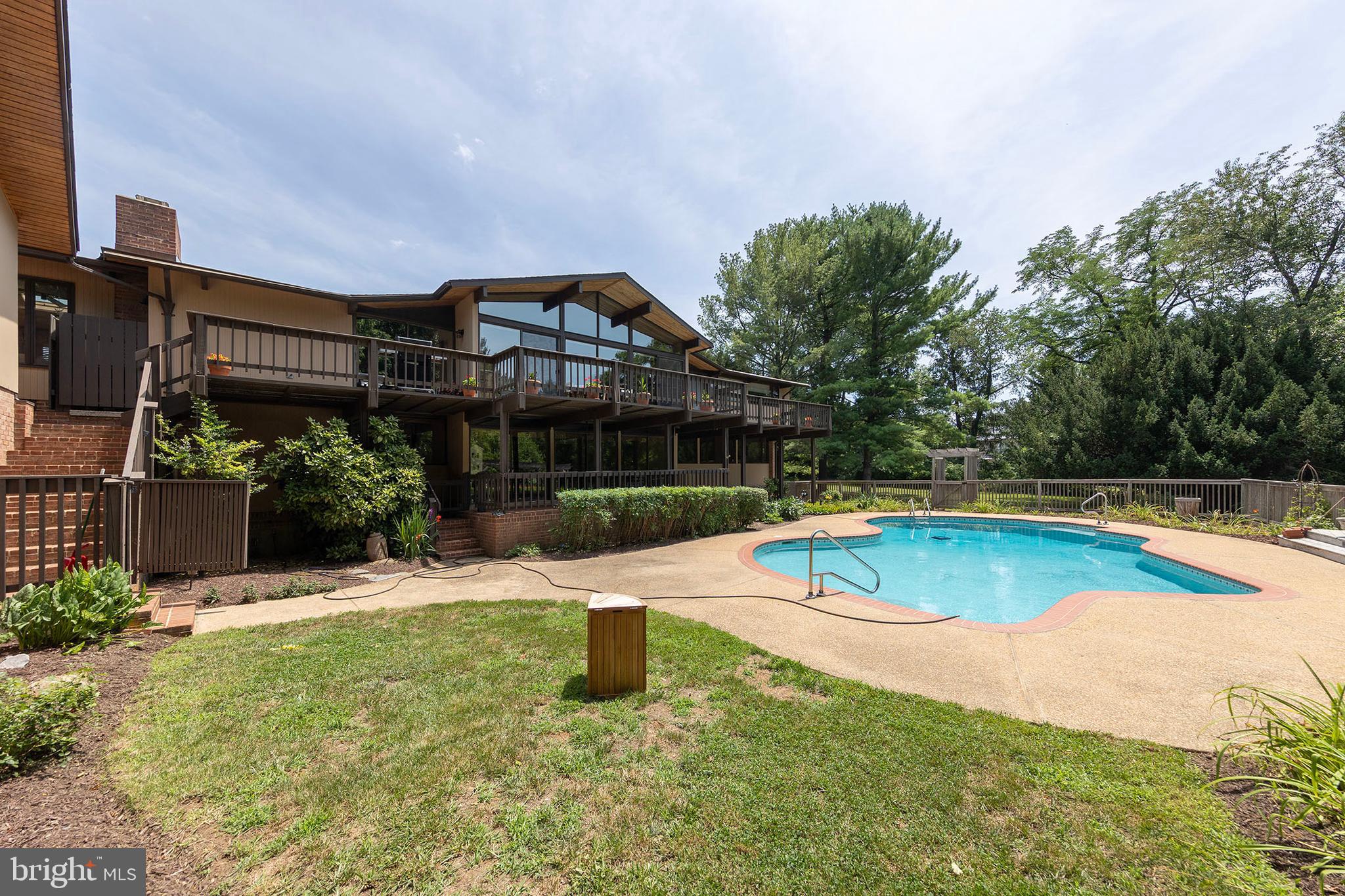 MEADOW BRANCH - Residential