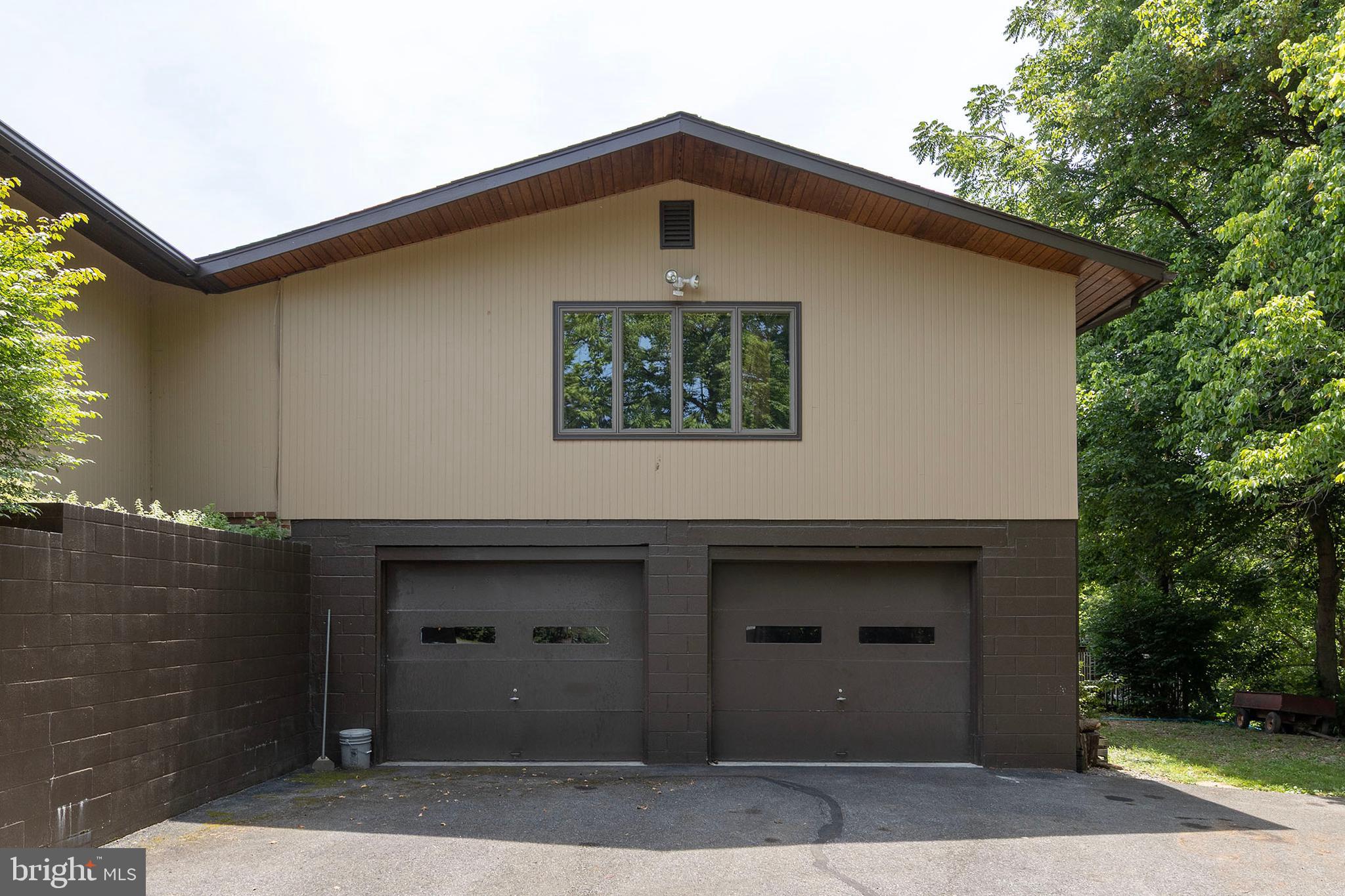 MEADOW BRANCH - Residential
