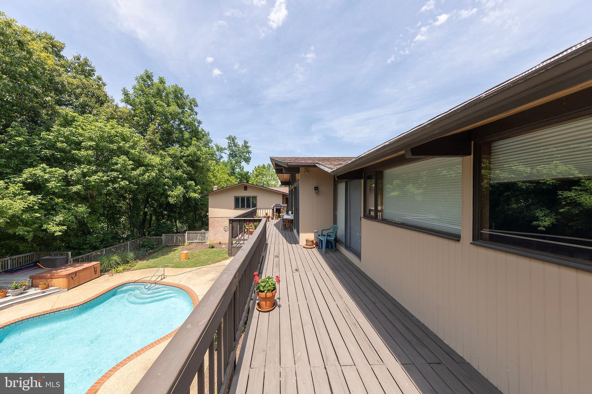 MEADOW BRANCH - Residential