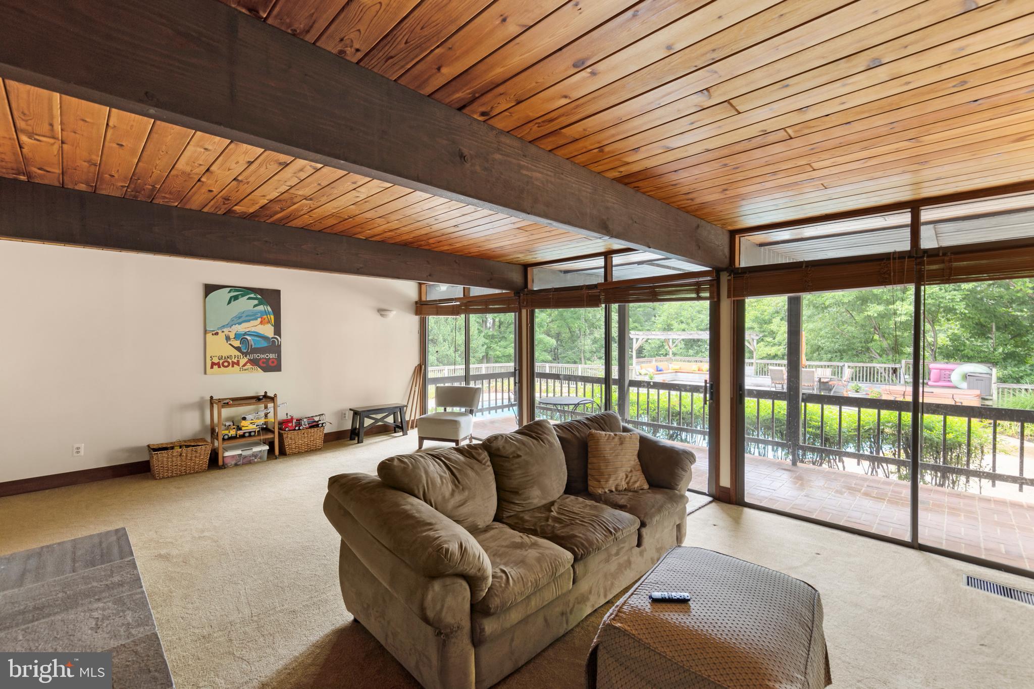 MEADOW BRANCH - Residential