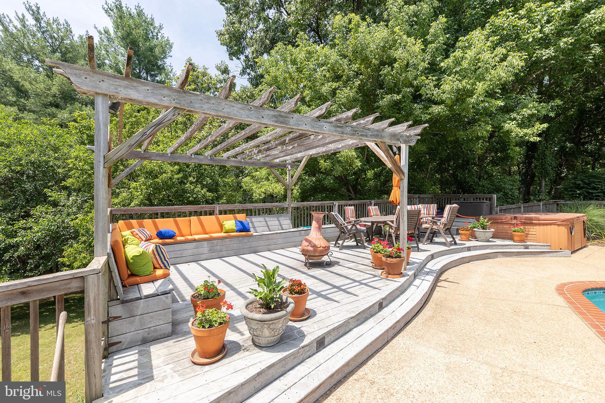 MEADOW BRANCH - Residential