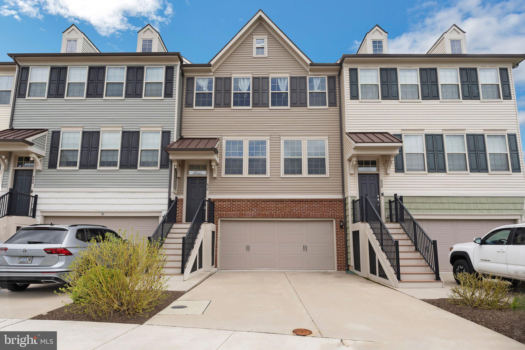 TALL OAKS - Residential
