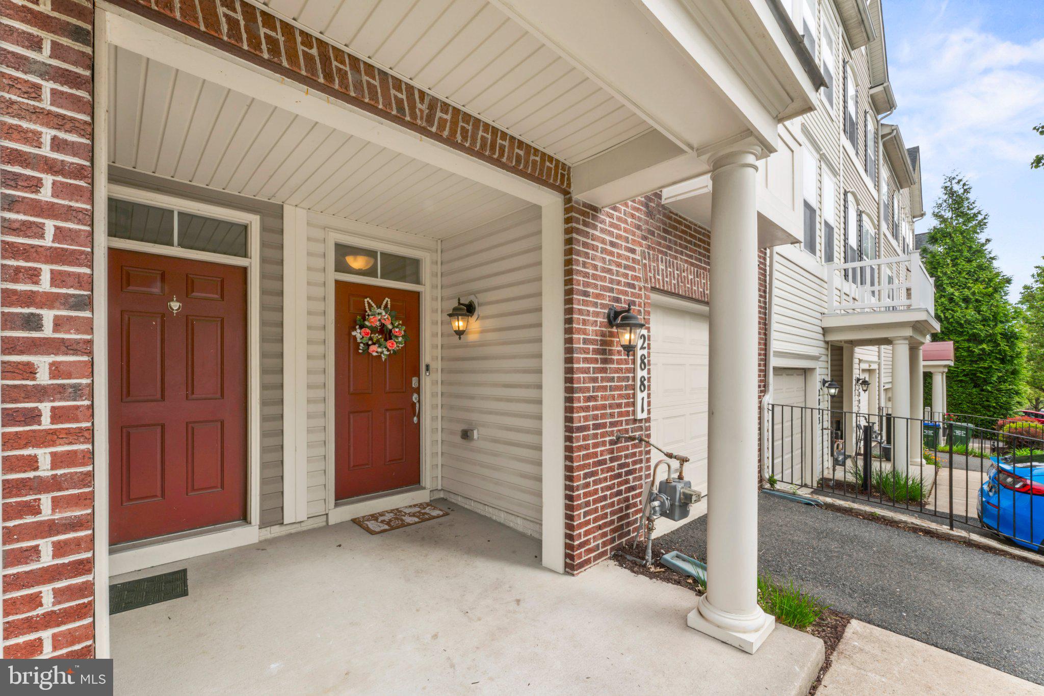 RIVER OAKS - Residential