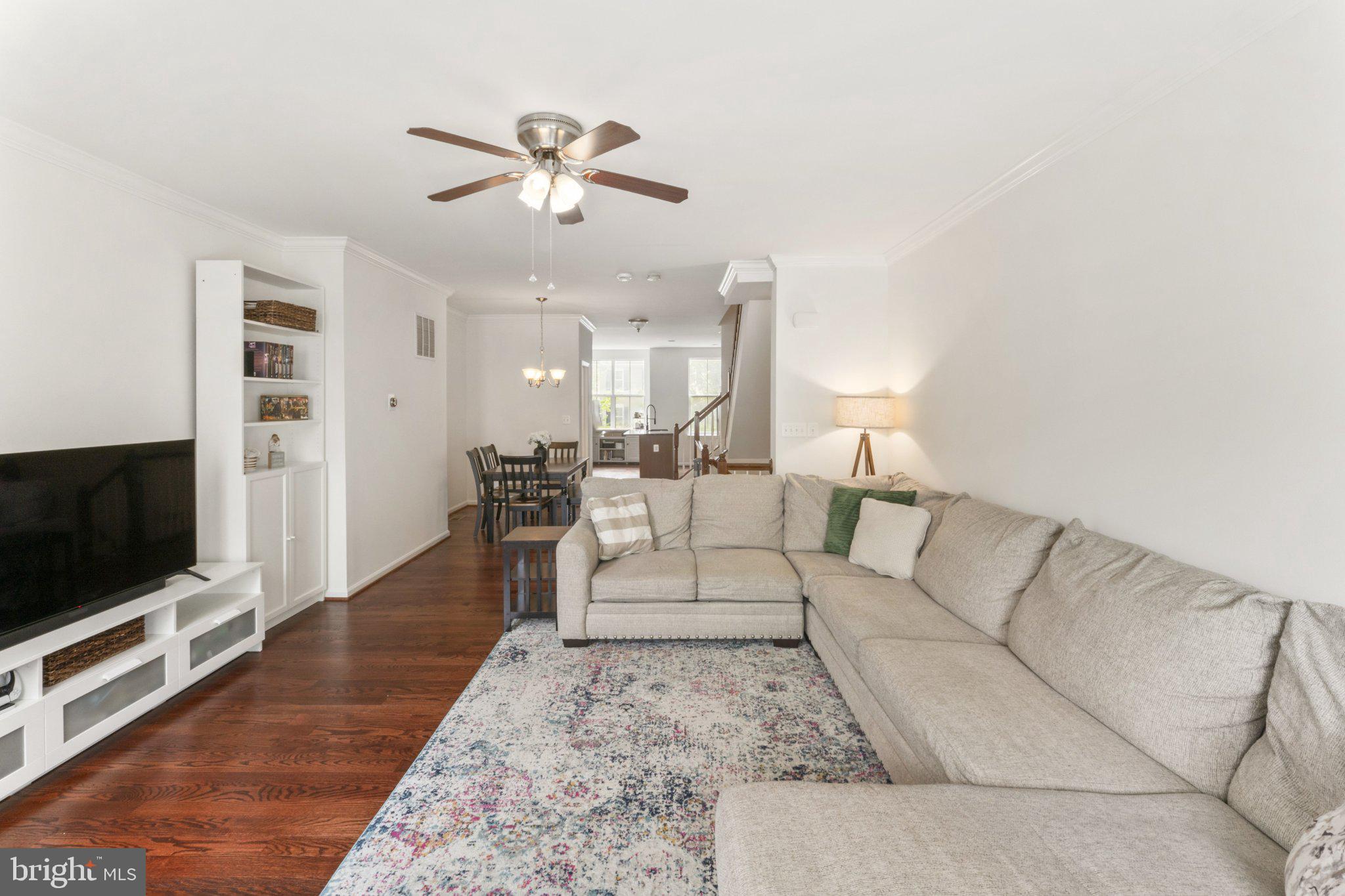 RIVER OAKS - Residential