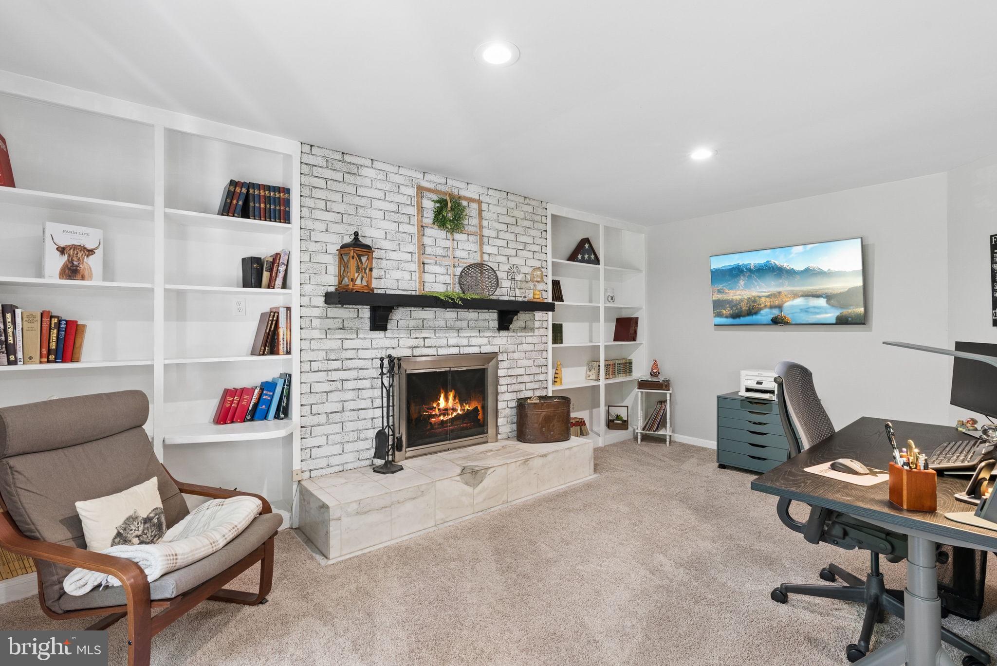 FOREST HILL - Residential