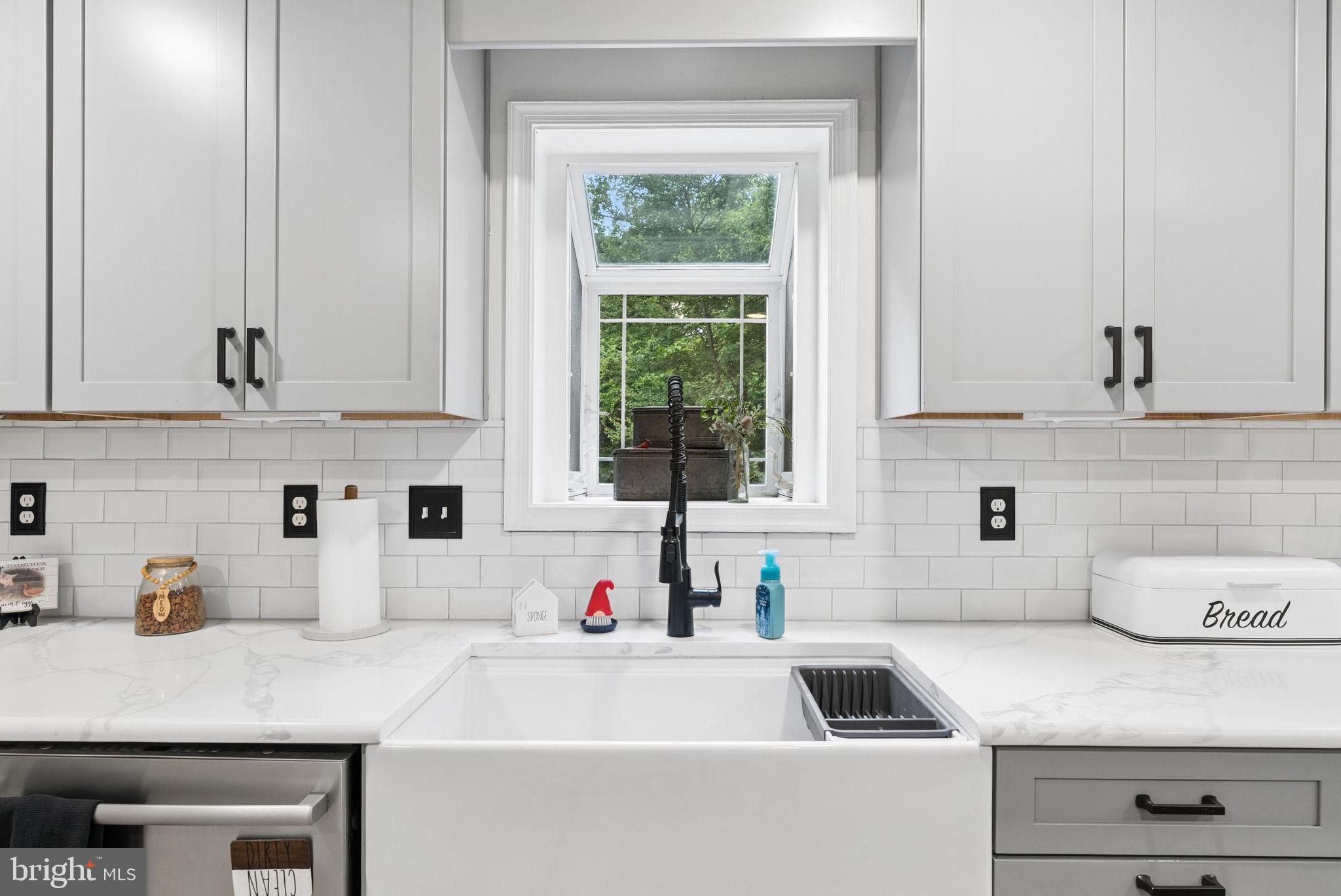 FOREST HILL - Residential