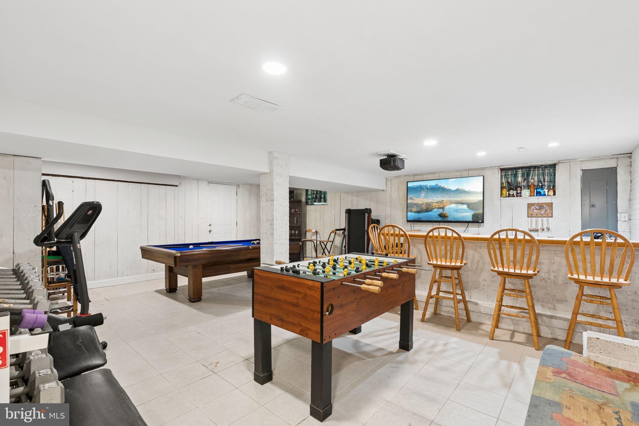 FOREST HILL - Residential