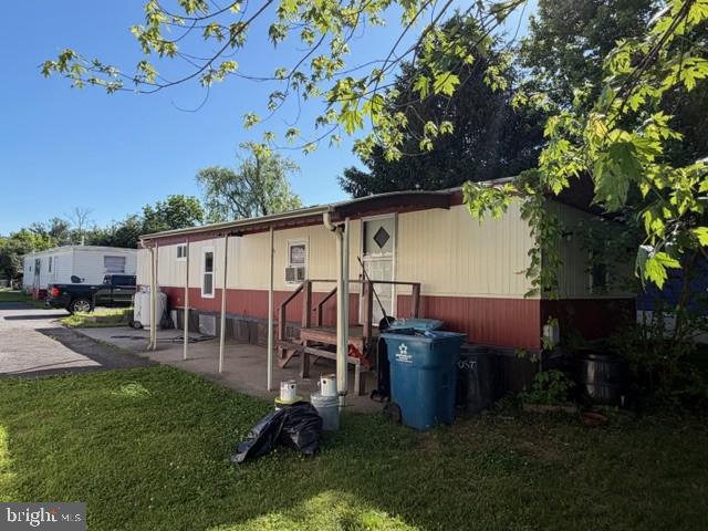 LISA LAKE MBH PARK - Residential