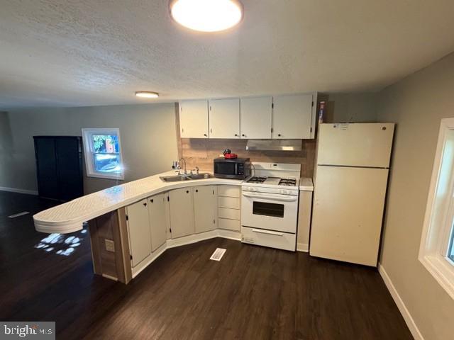 LISA LAKE MBH PARK - Residential
