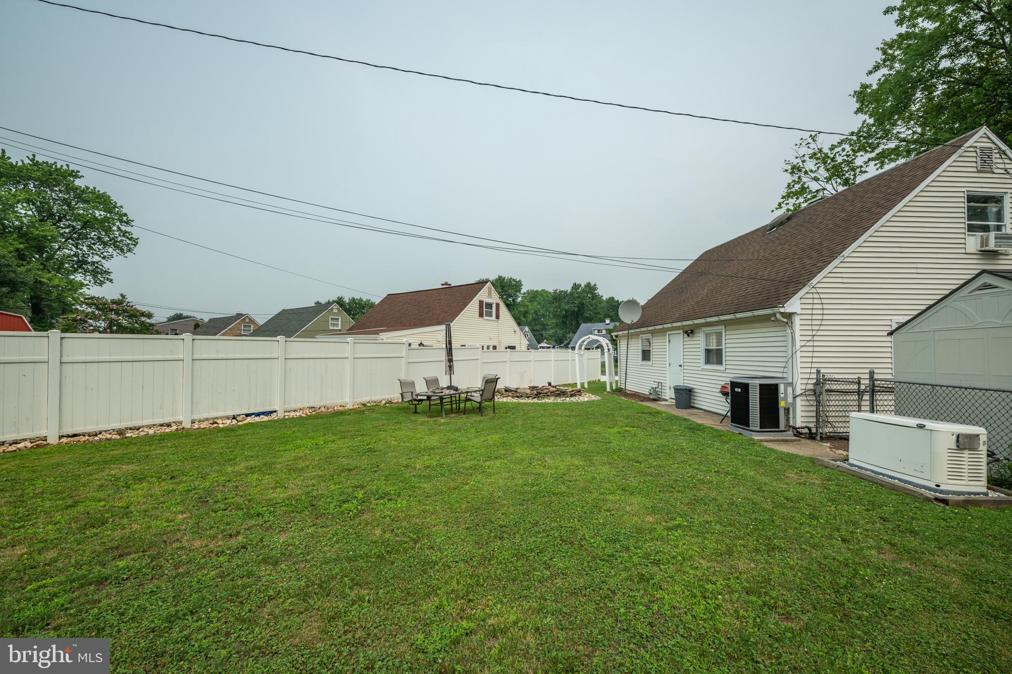 GARDEN VIEW - Residential