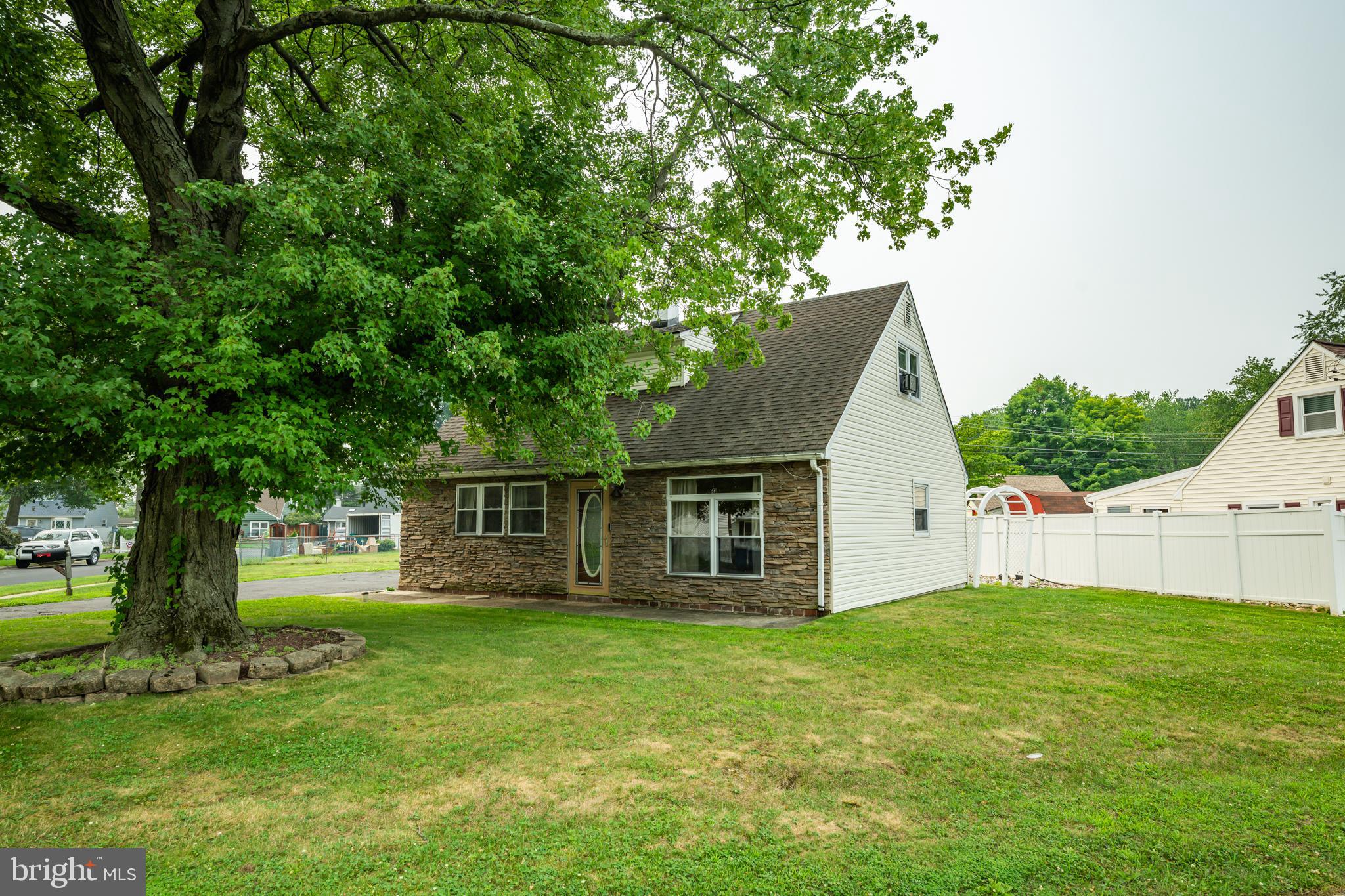 GARDEN VIEW - Residential