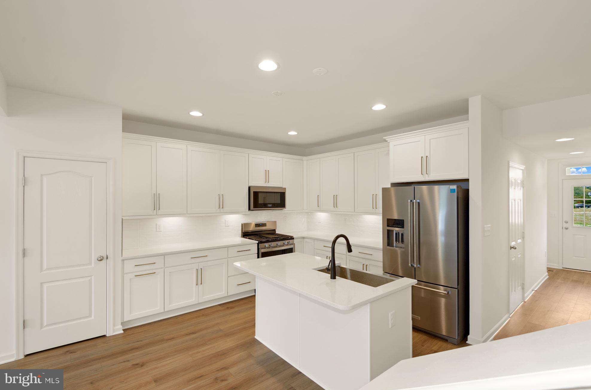 FREEDOM MANOR - Residential