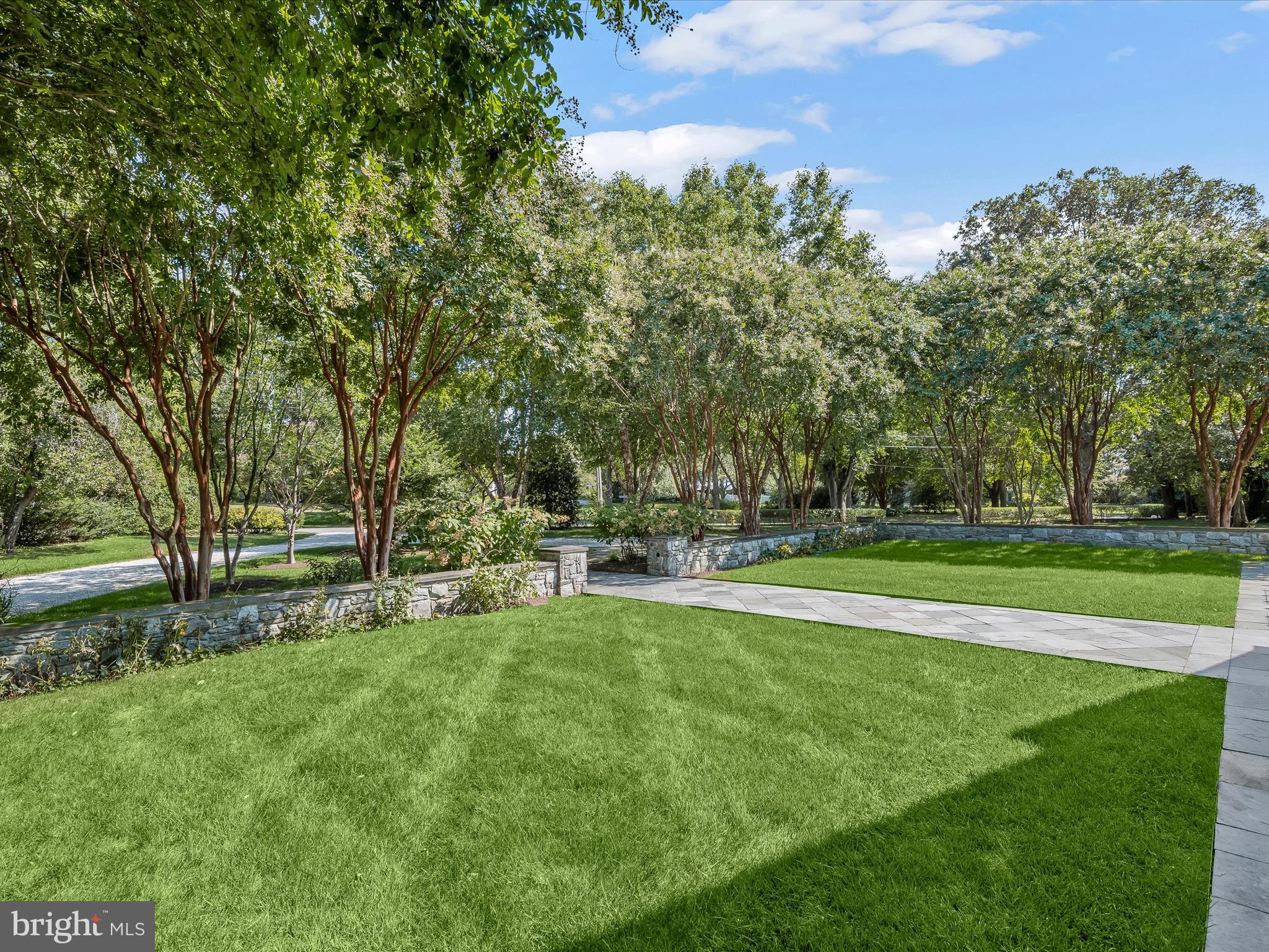 GIBSON ISLAND - Residential
