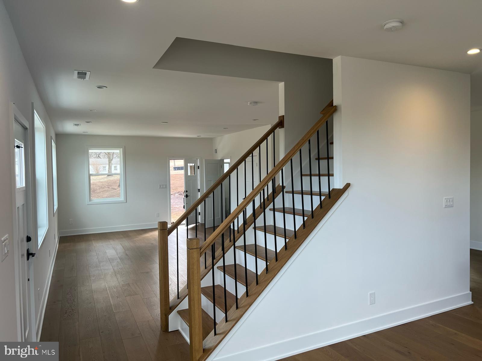 CHURCHVILLE MANOR - Residential