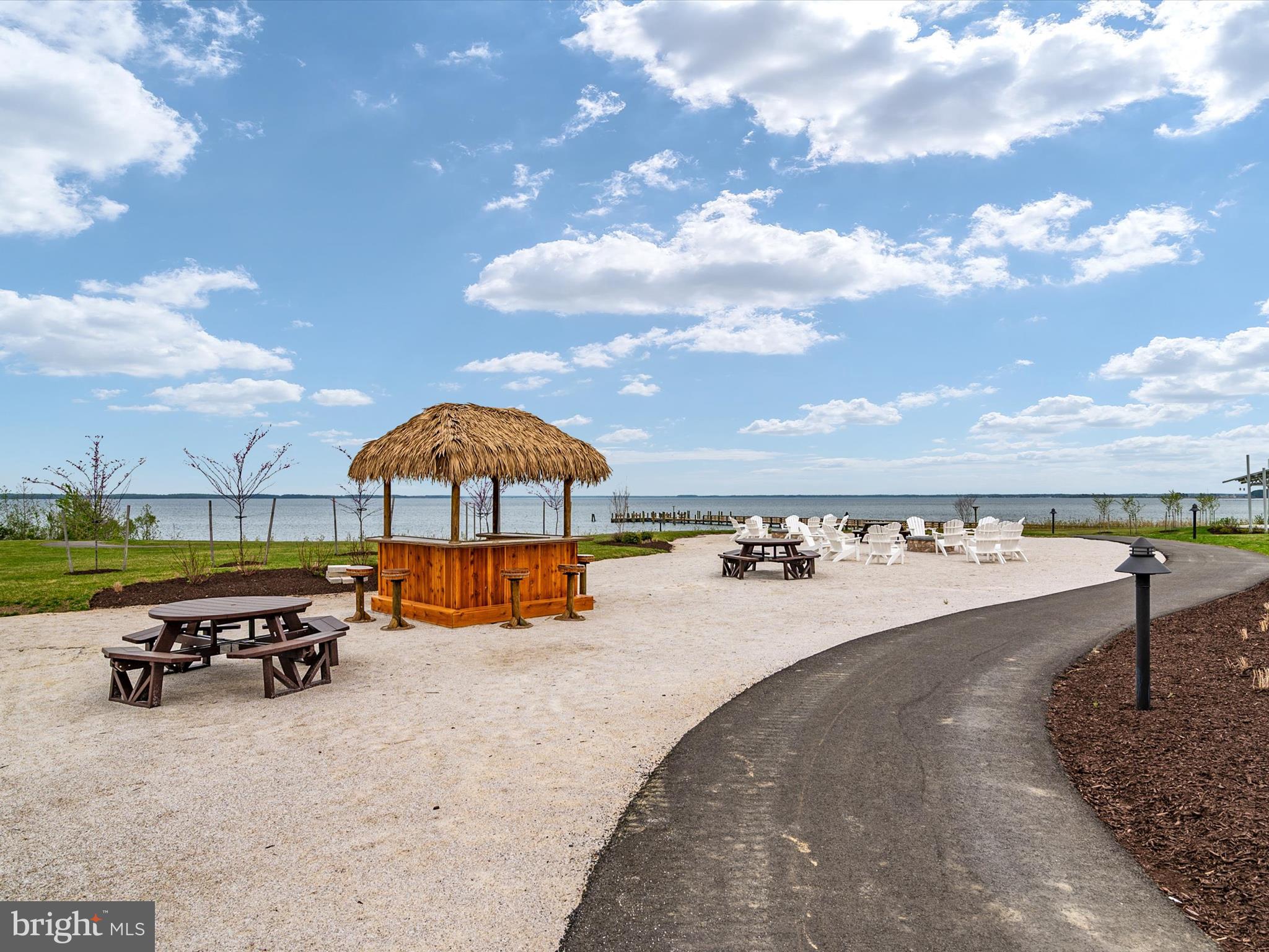 FOUR SEASONS AT KENT ISLAND - Residential