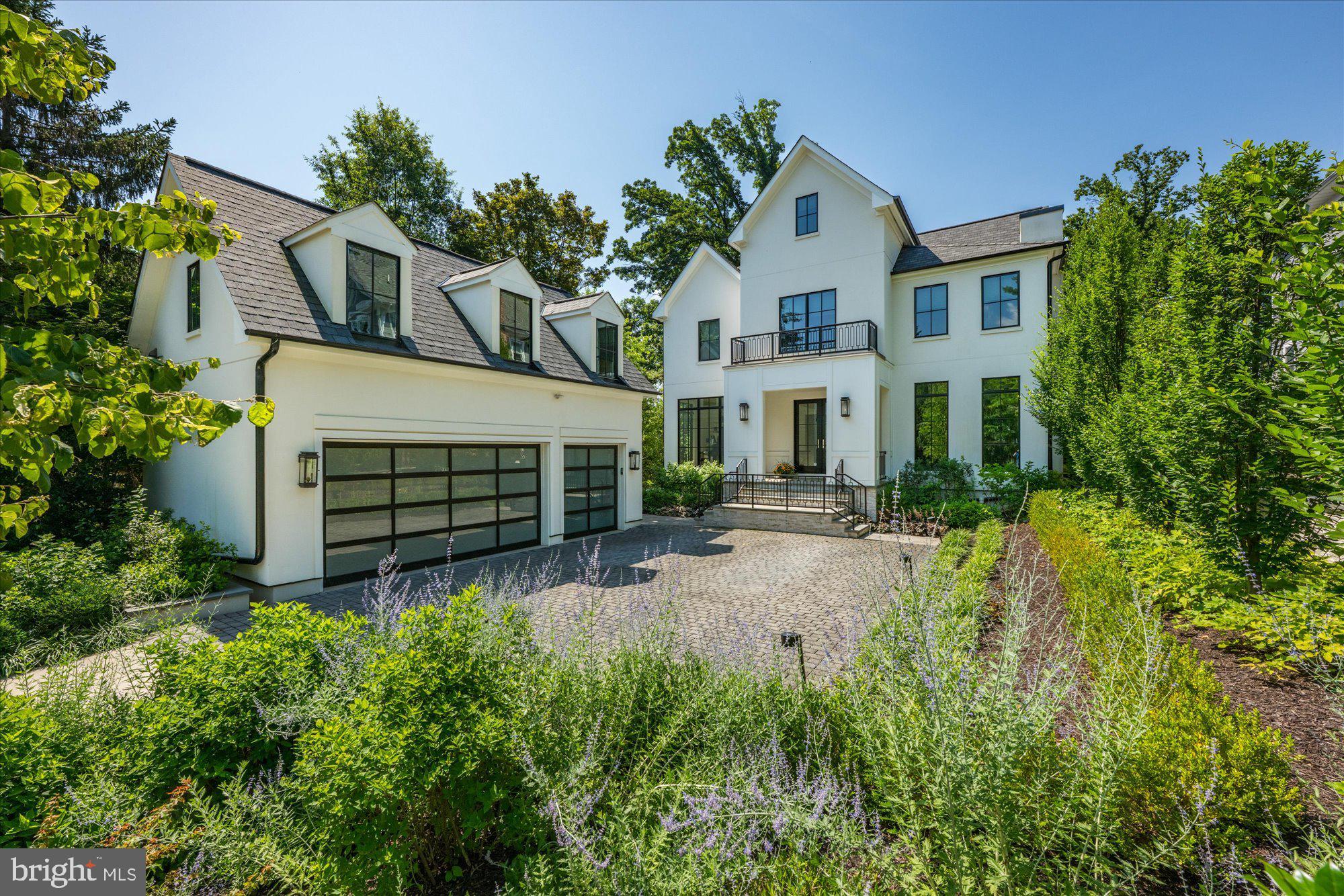 WOODMONT - Residential