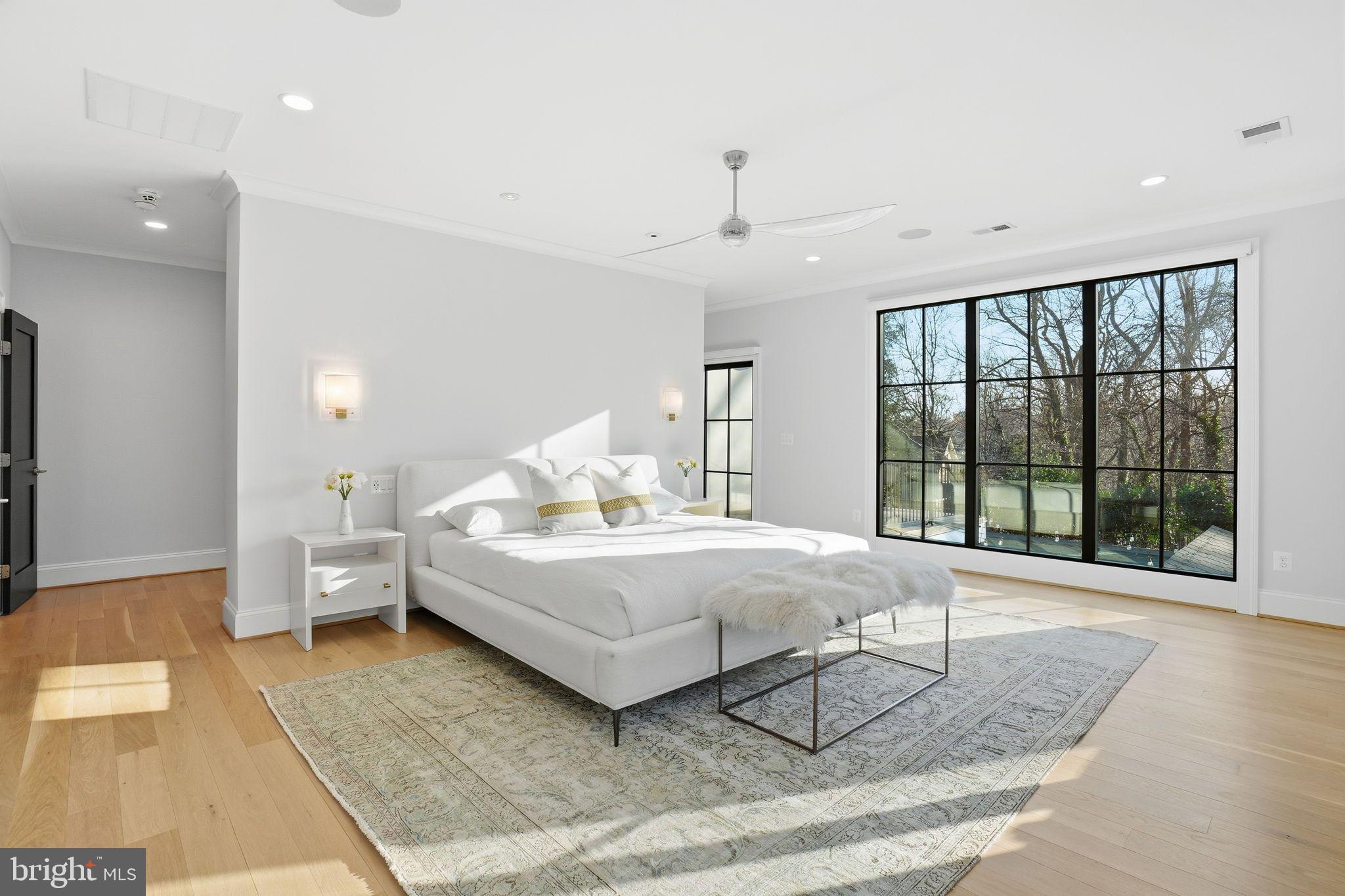 WOODMONT - Residential