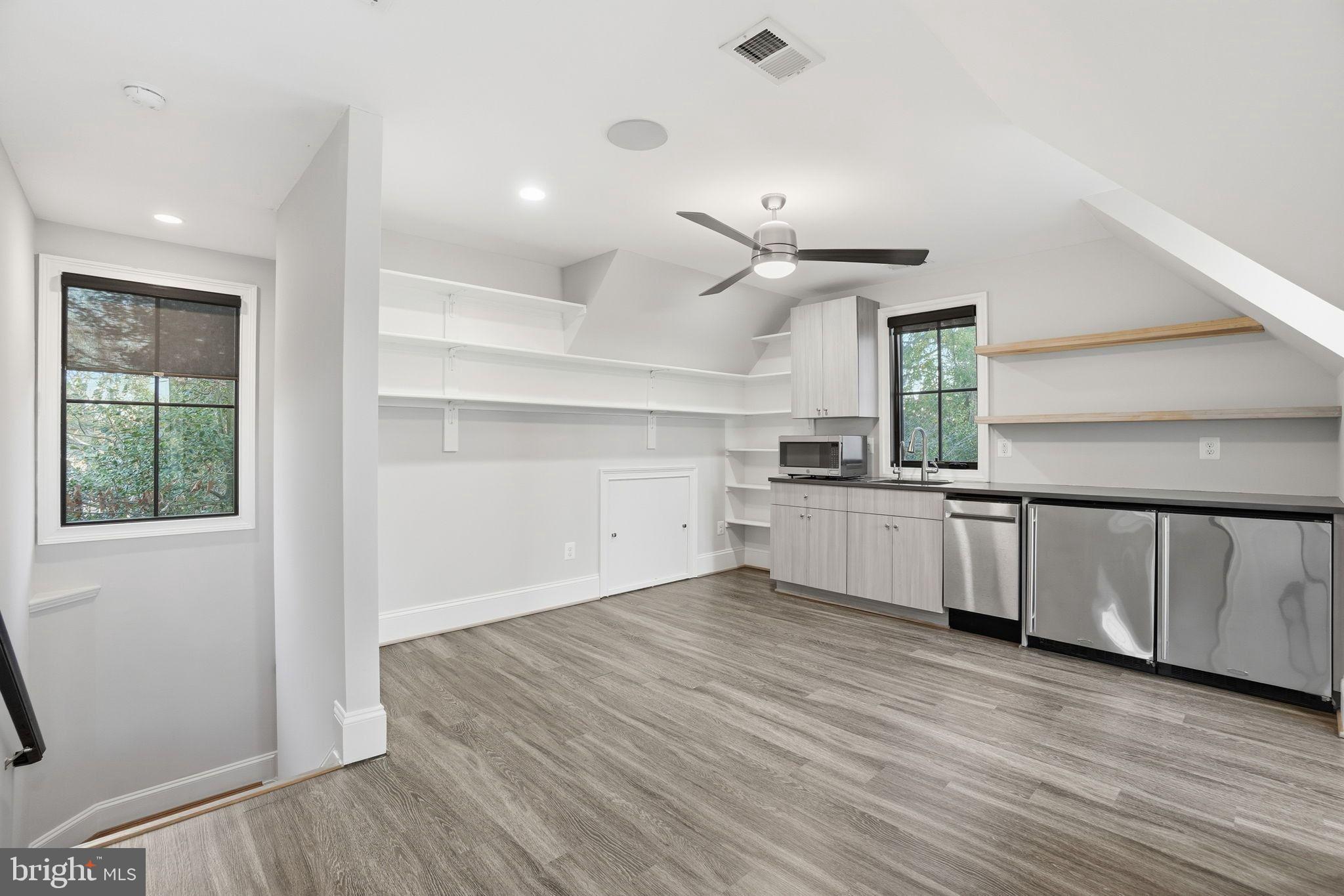 WOODMONT - Residential