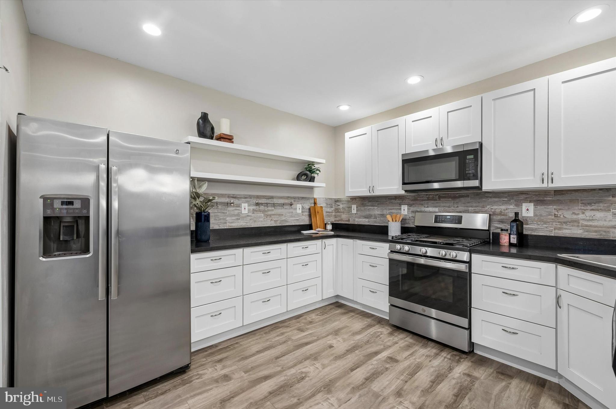 CEDAR PARK - Residential