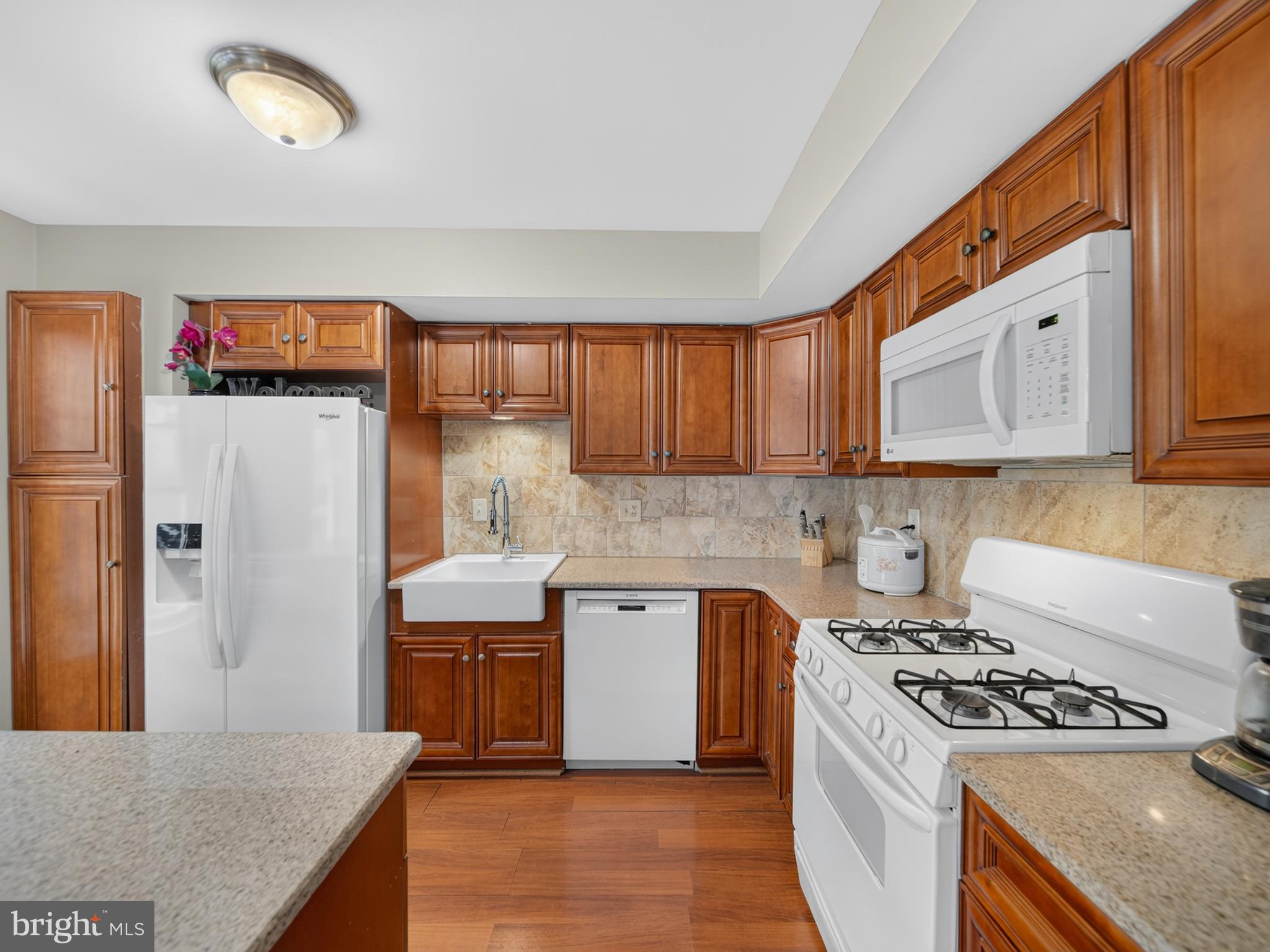 HUNGERFORD - Residential